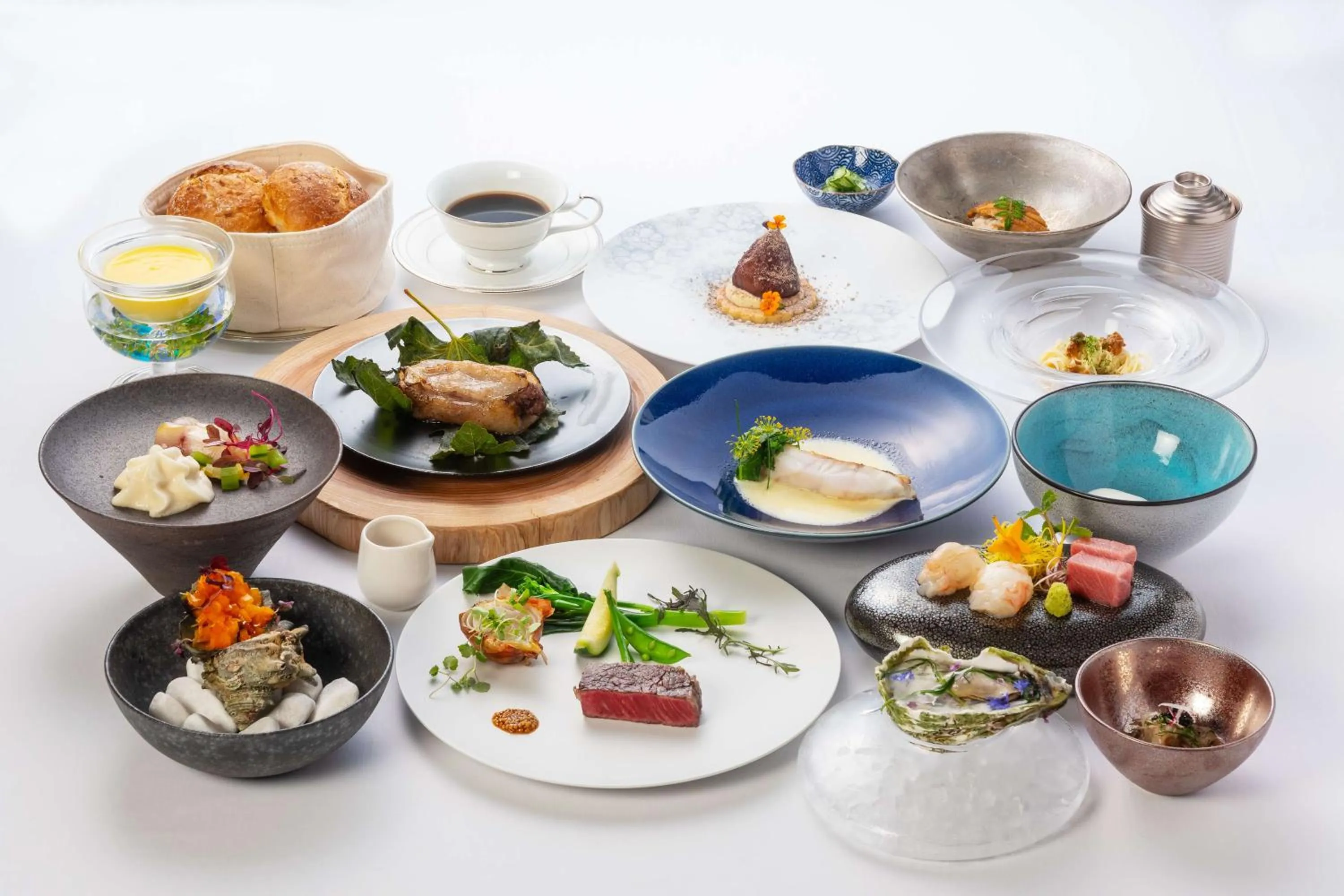 Restaurant/places to eat in OliveBay Hotel