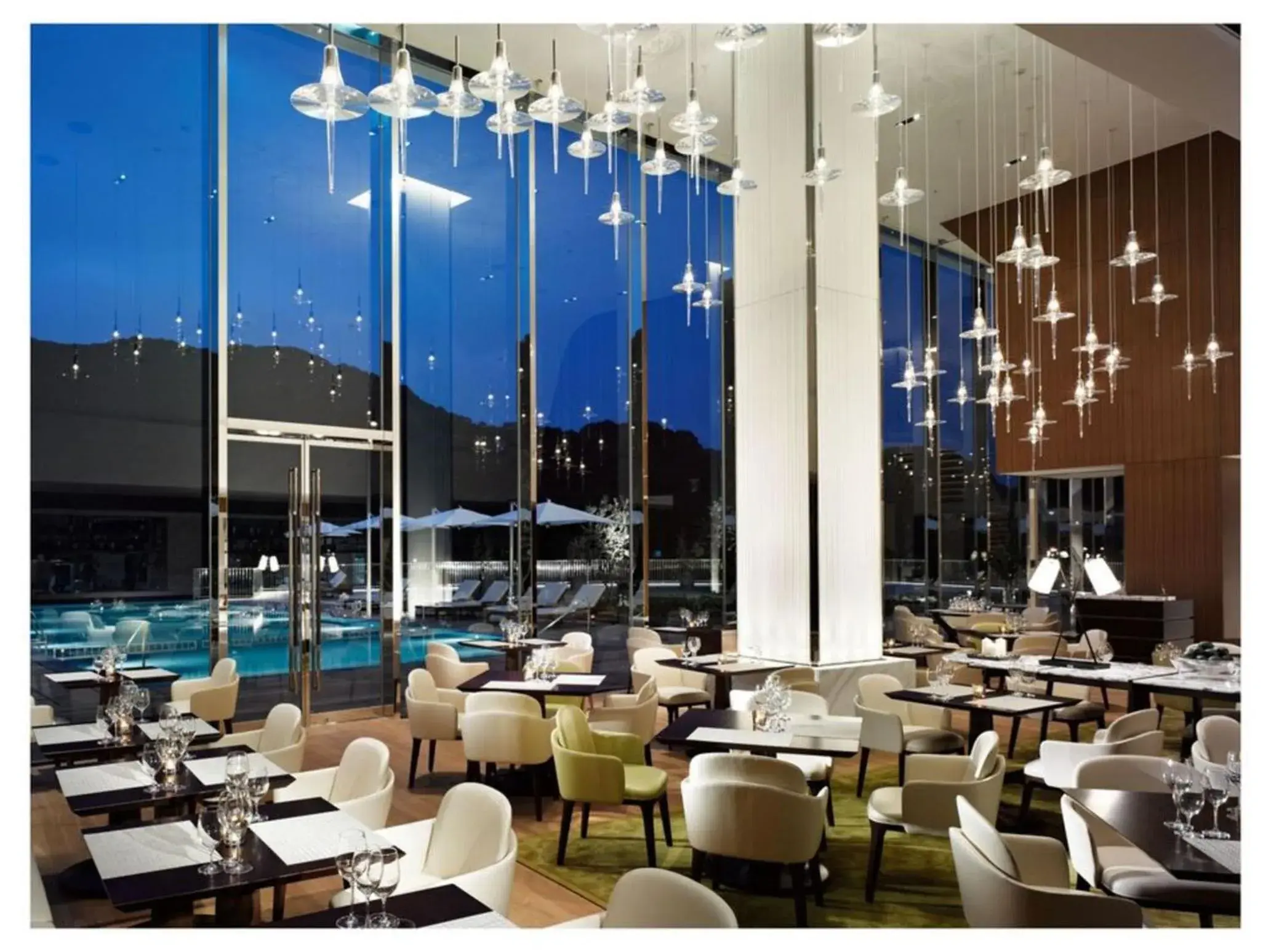 Restaurant/places to eat in OliveBay Hotel Restaurant/places to eat in OliveBay Hotel