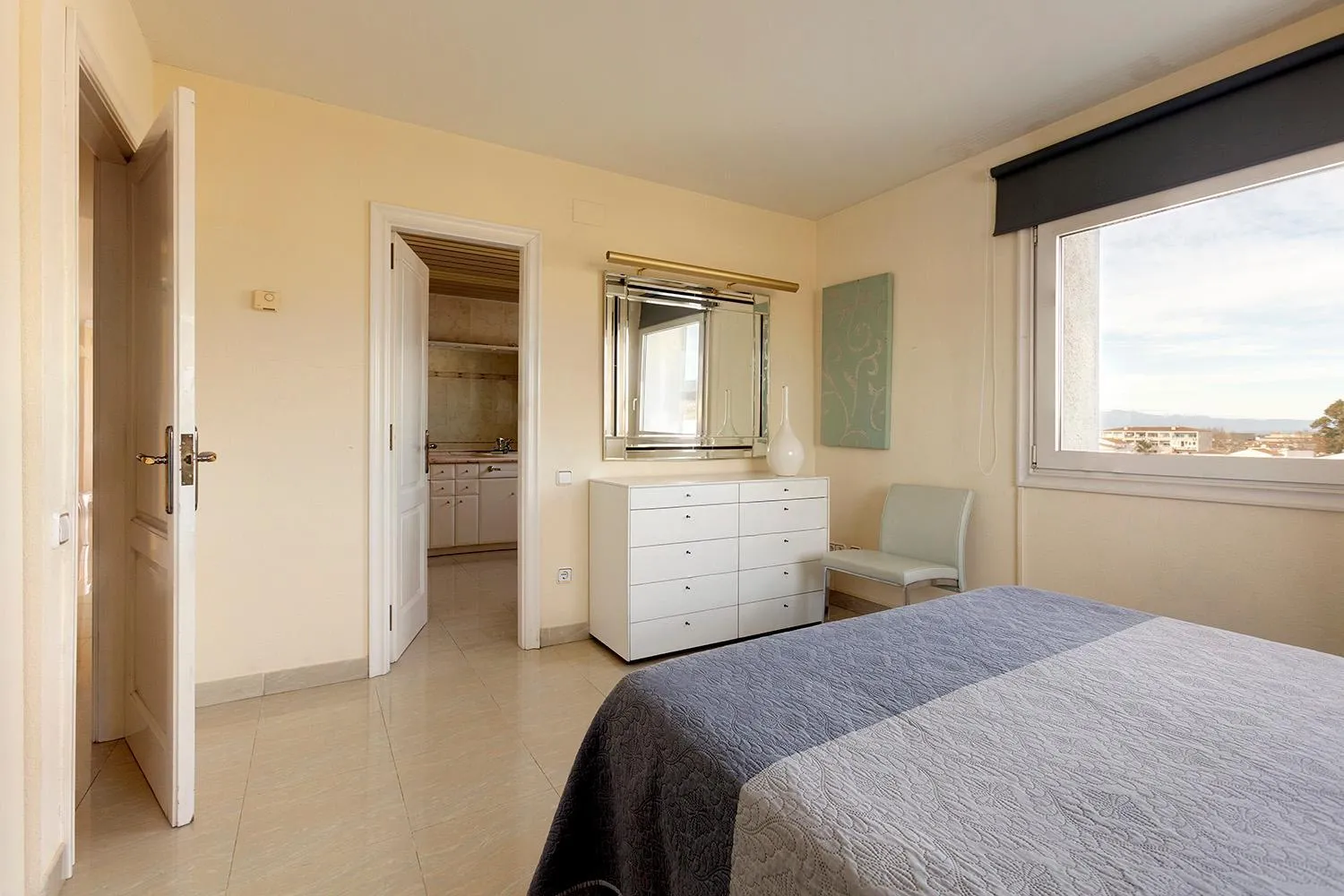 Bed in Apartamentos Empuriabrava Maurici Park