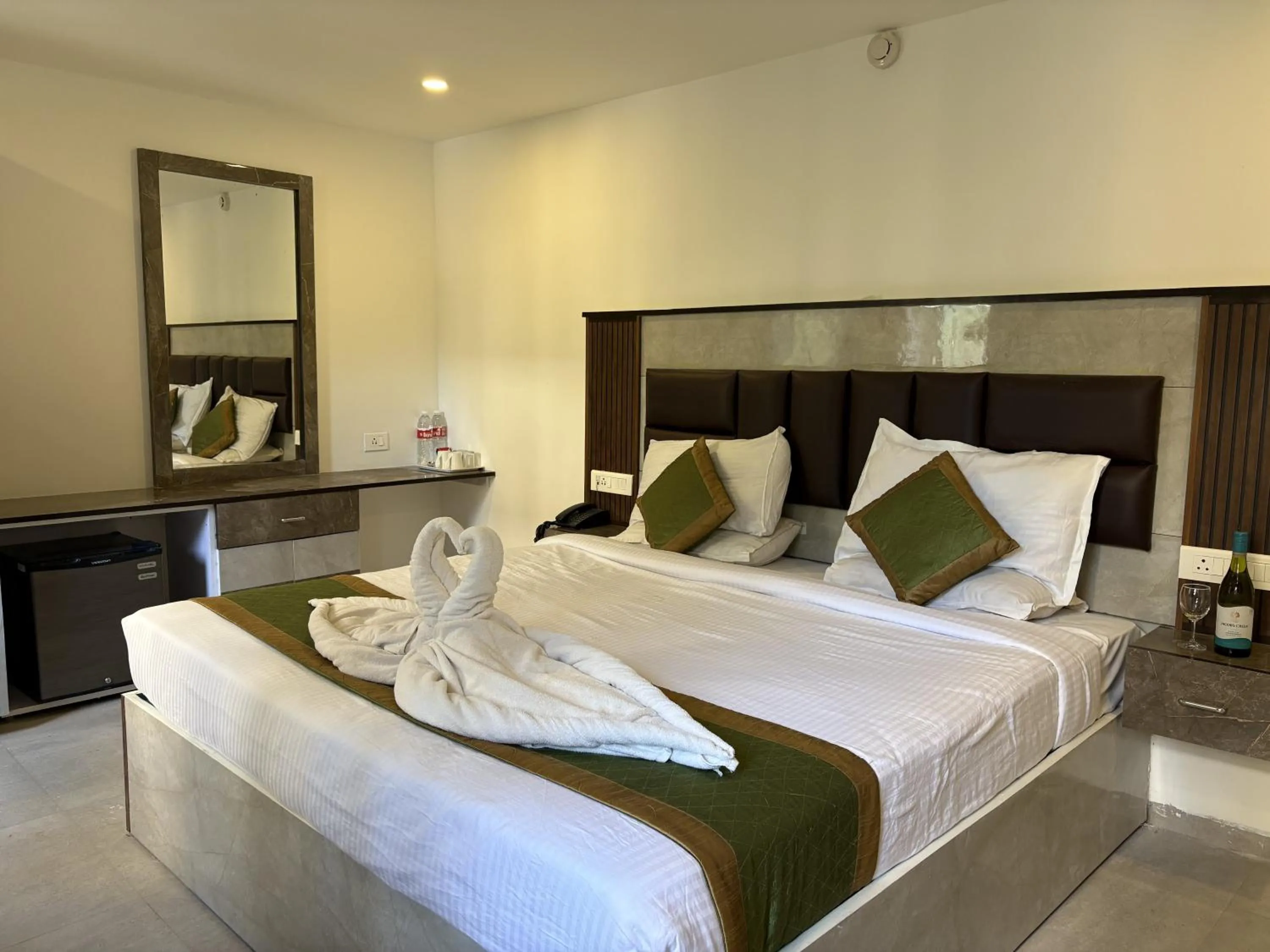Bedroom, Bed in Sia Signature Calangute