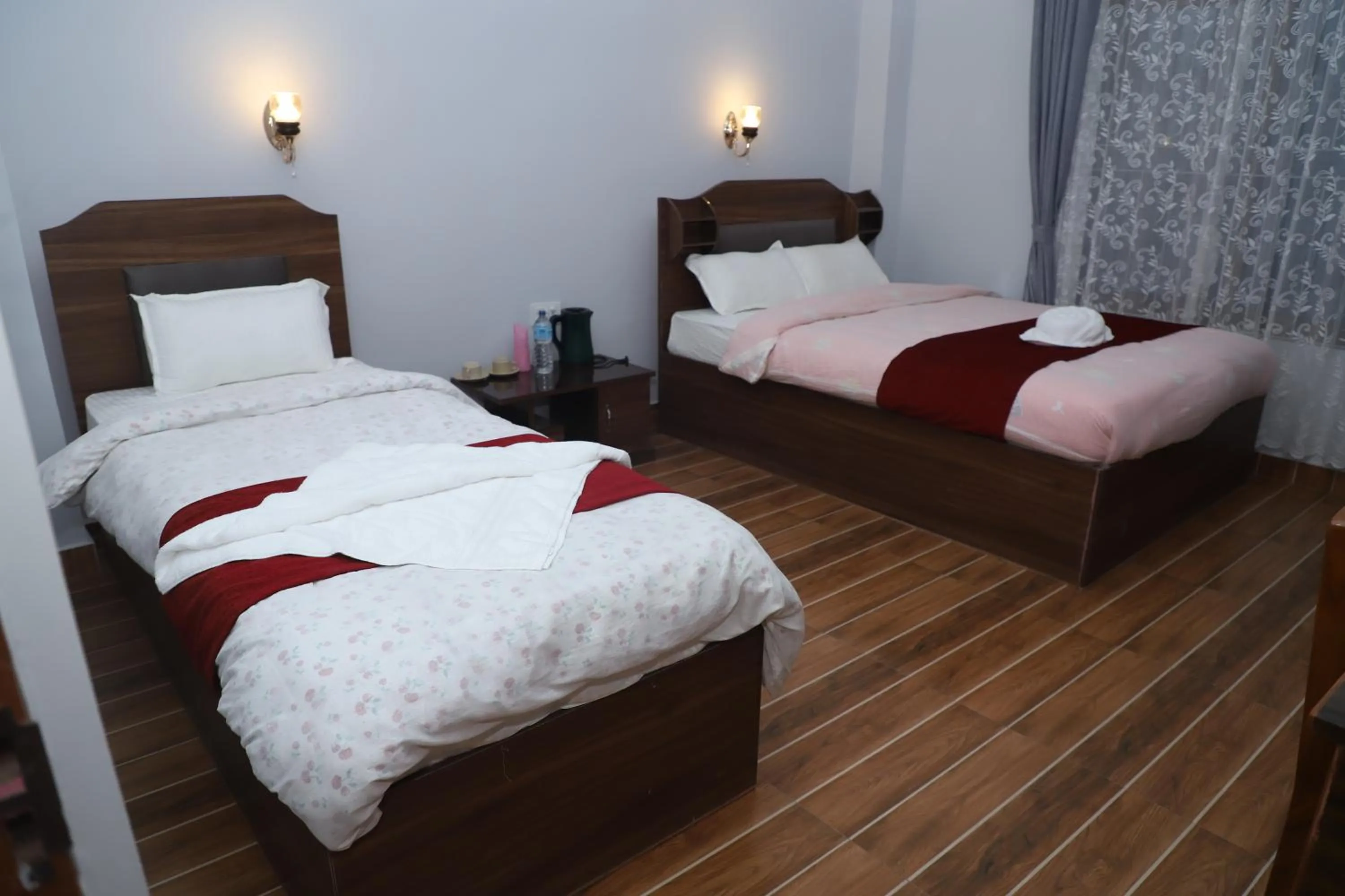 Bed in Hotel Nepal Inn Sauraha