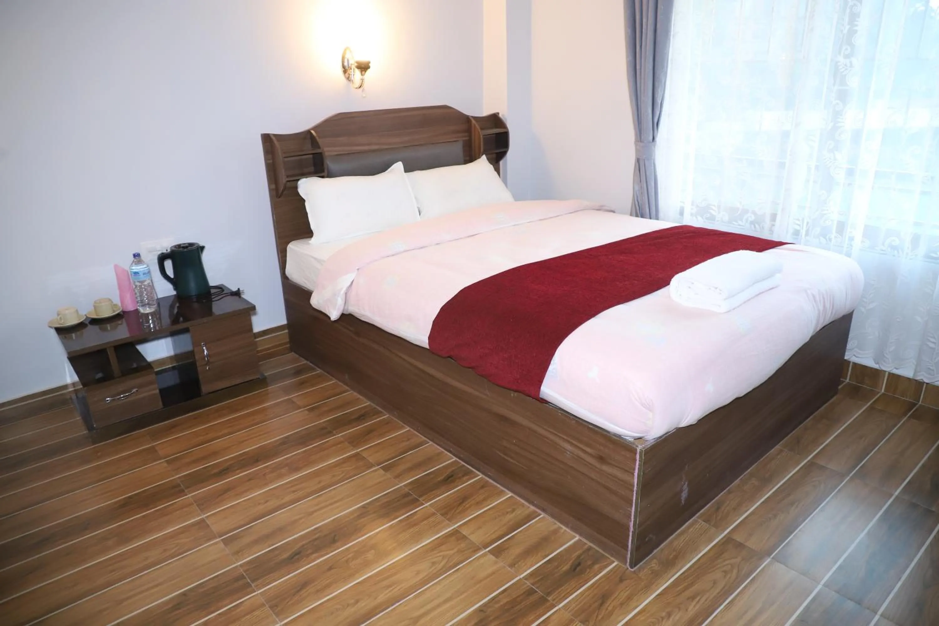 Bed in Hotel Nepal Inn Sauraha