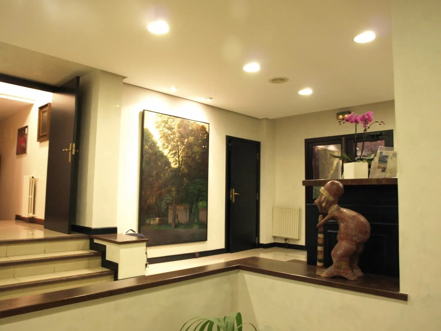 Lobby or reception in Hotel Ibiltze