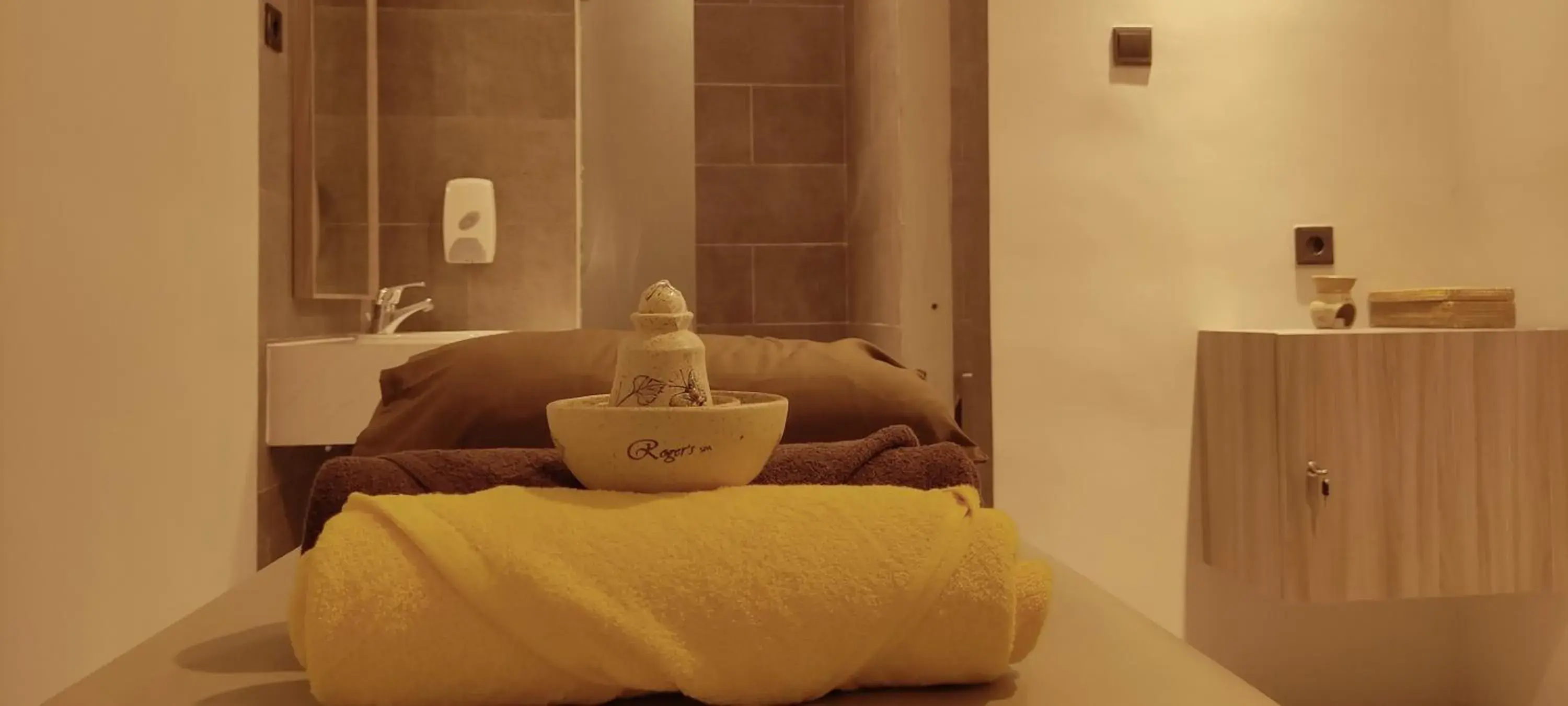 Spa and wellness centre/facilities in Rogers Hotel Manado Spa and wellness centre/facilities in Rogers Hotel Manado