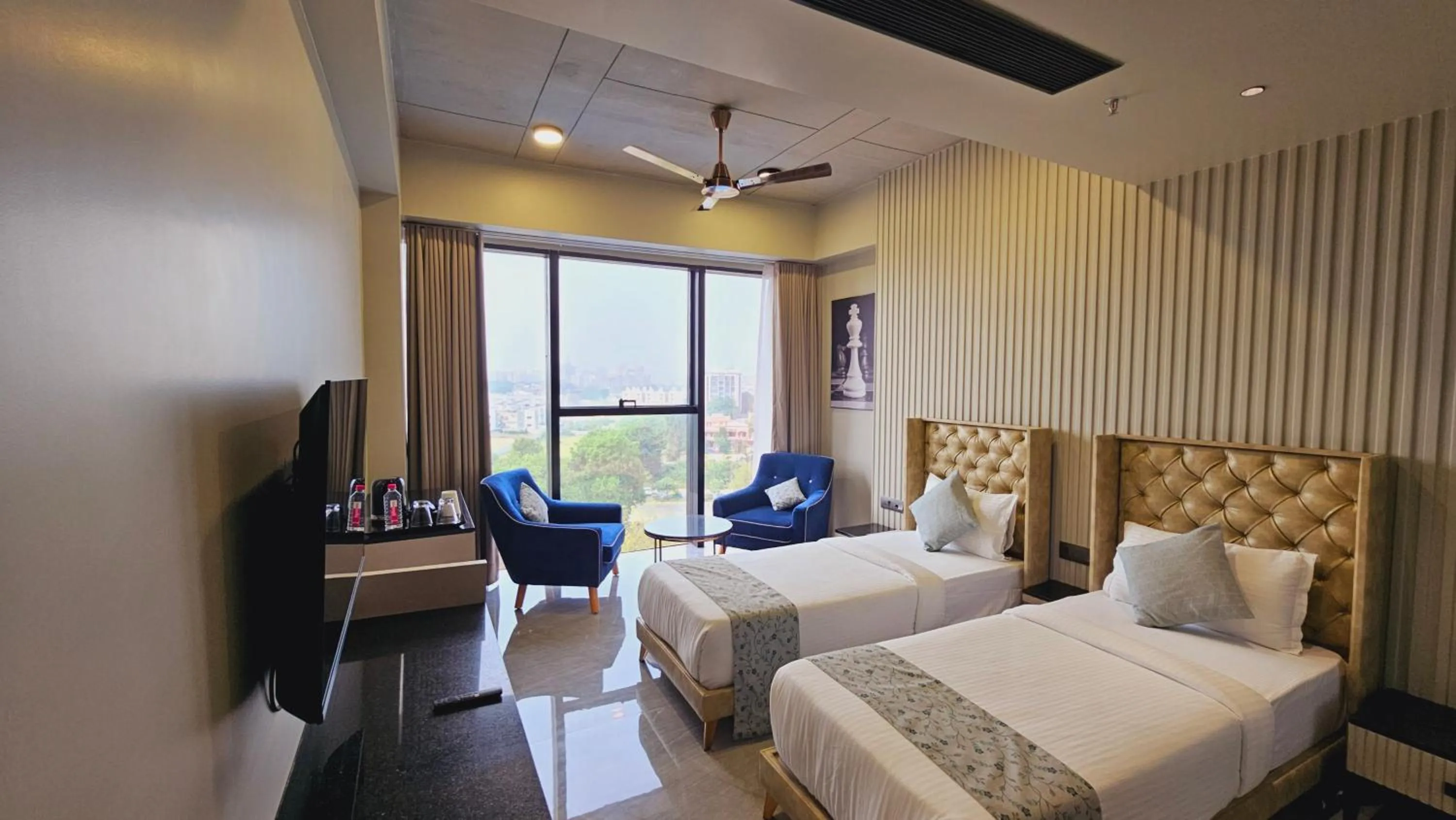 Bed in Apricot Motera