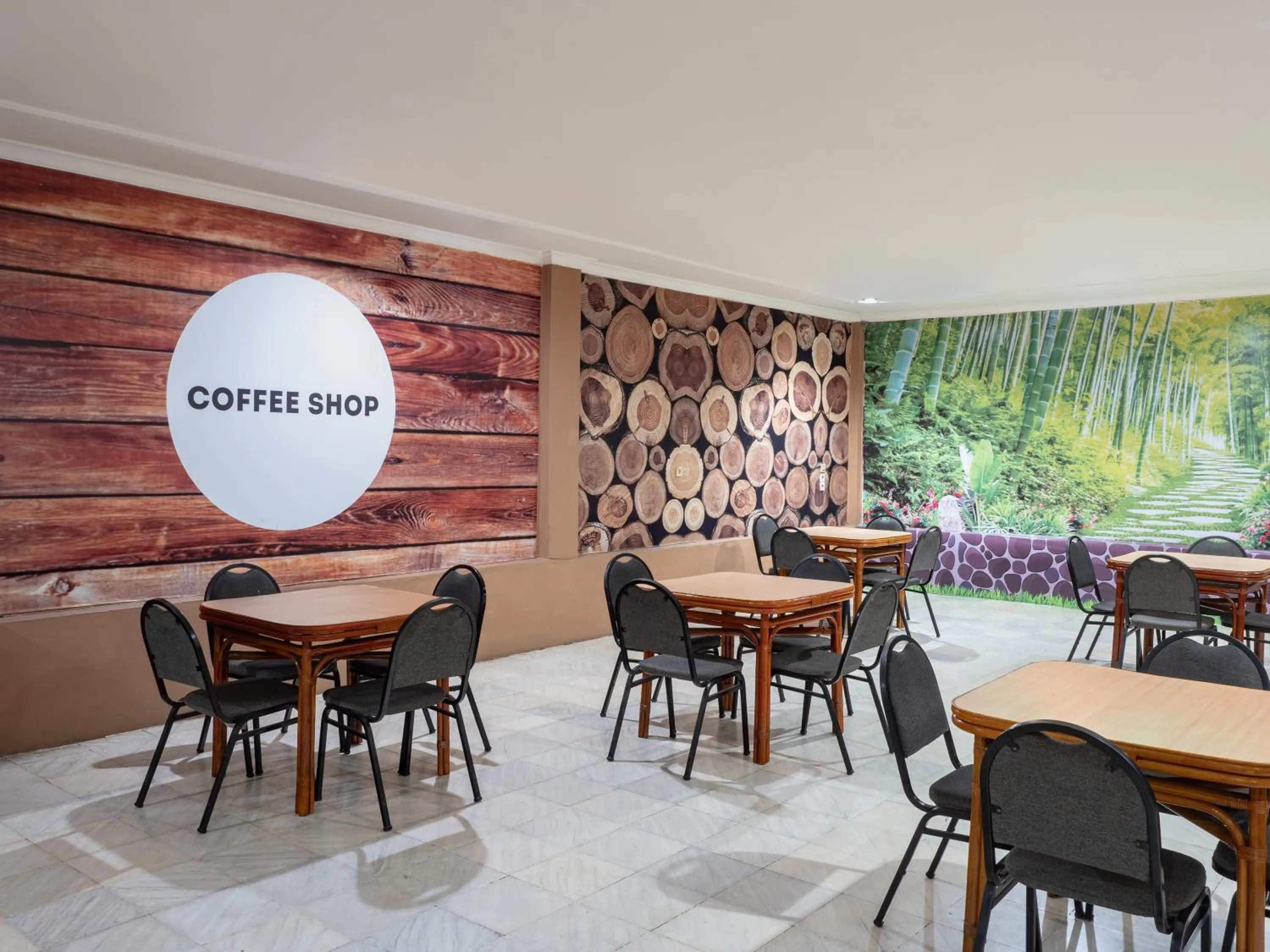 Restaurant/places to eat in PIA Hotel Padang Sidempuan