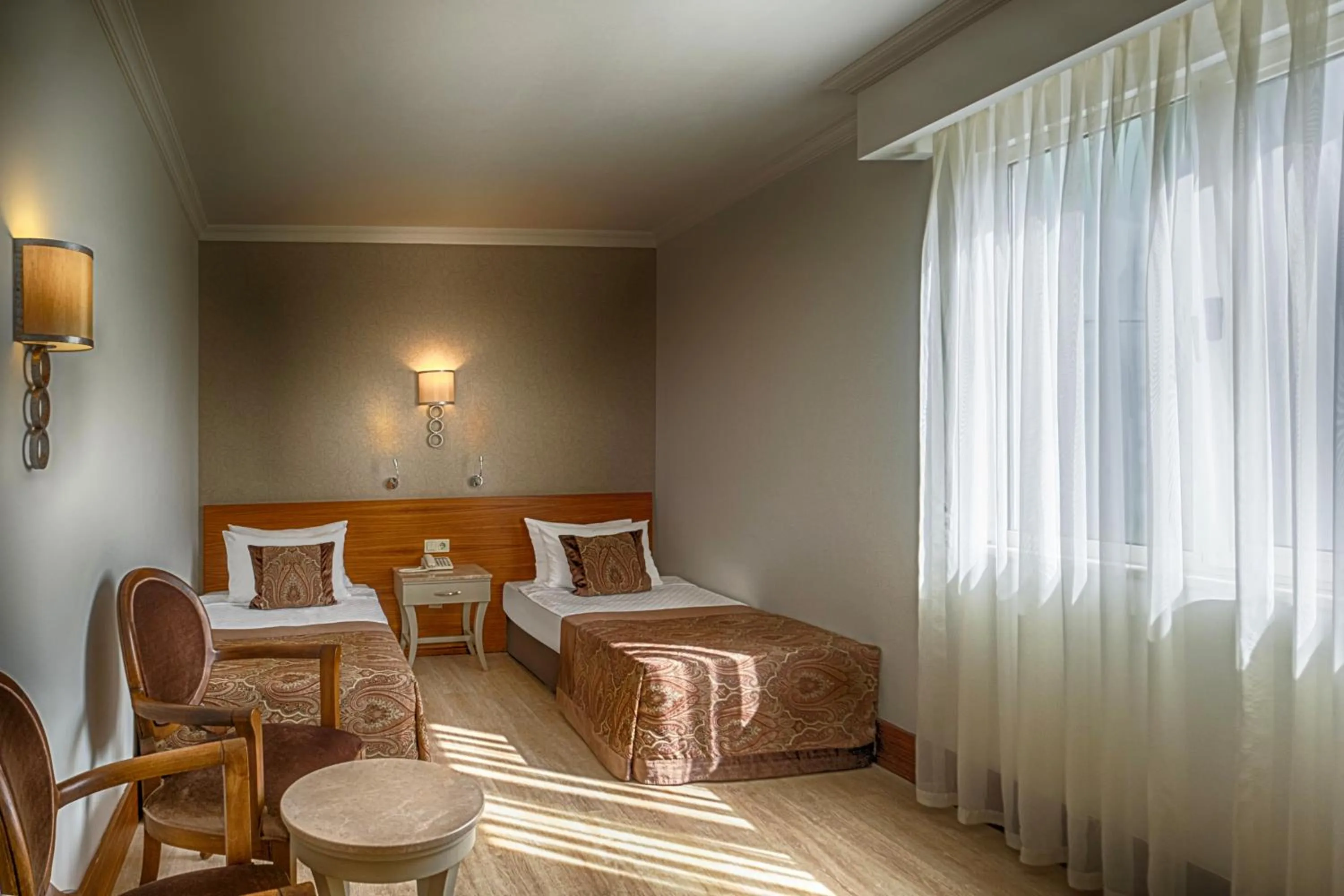 Bedroom, Bed in WELL PALACE SIDE