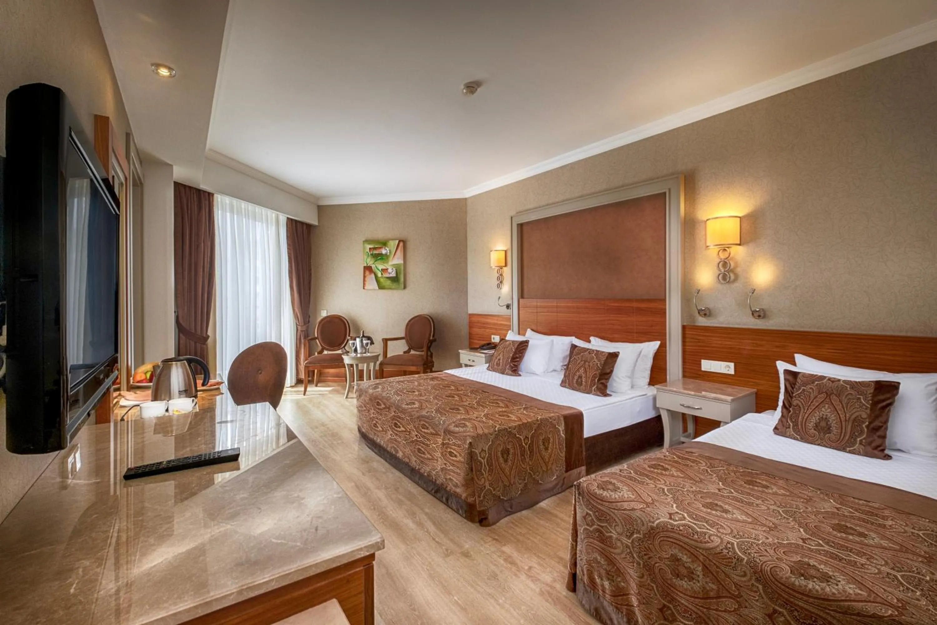 Bed in WELL PALACE SIDE