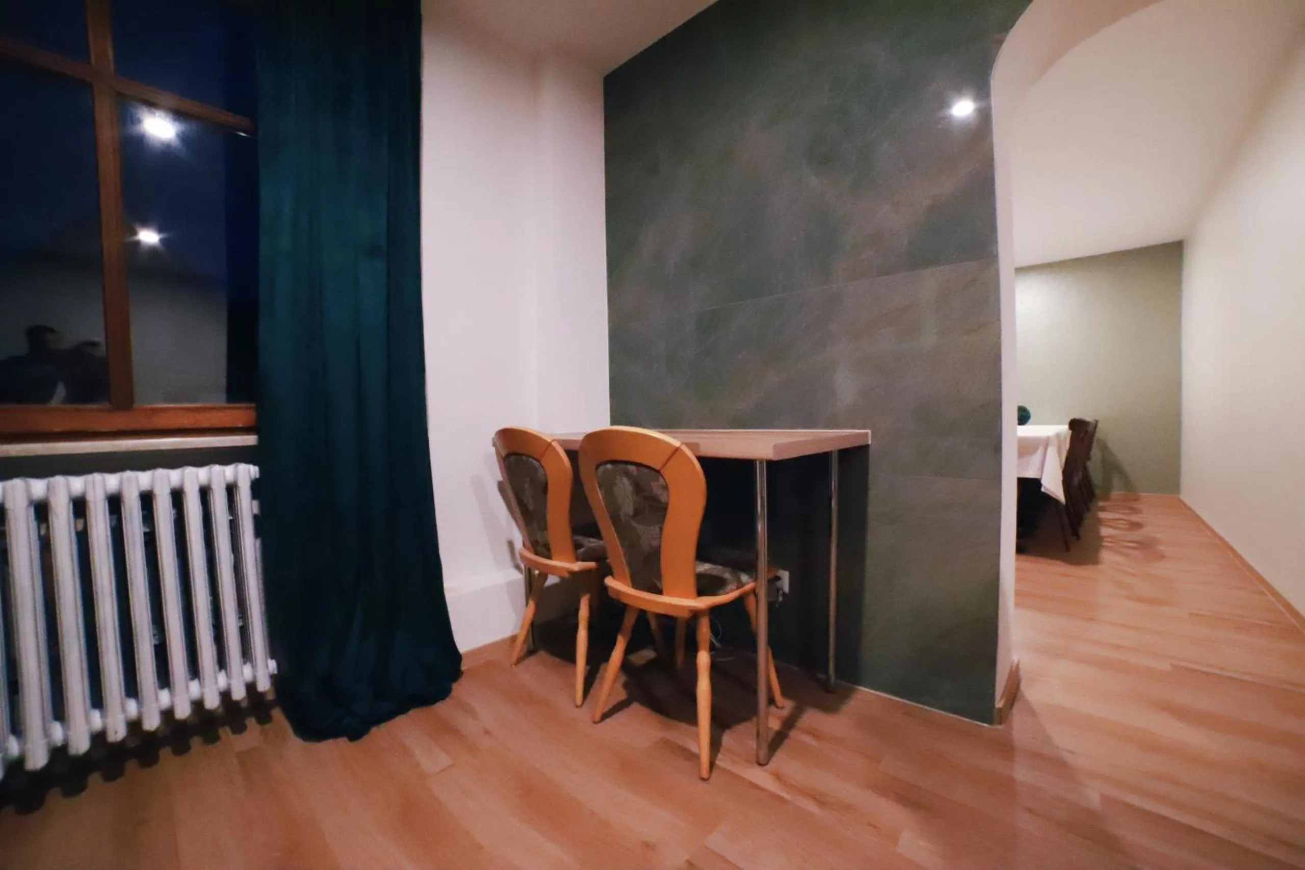 Restaurant/places to eat in Gasthaus zur Krone