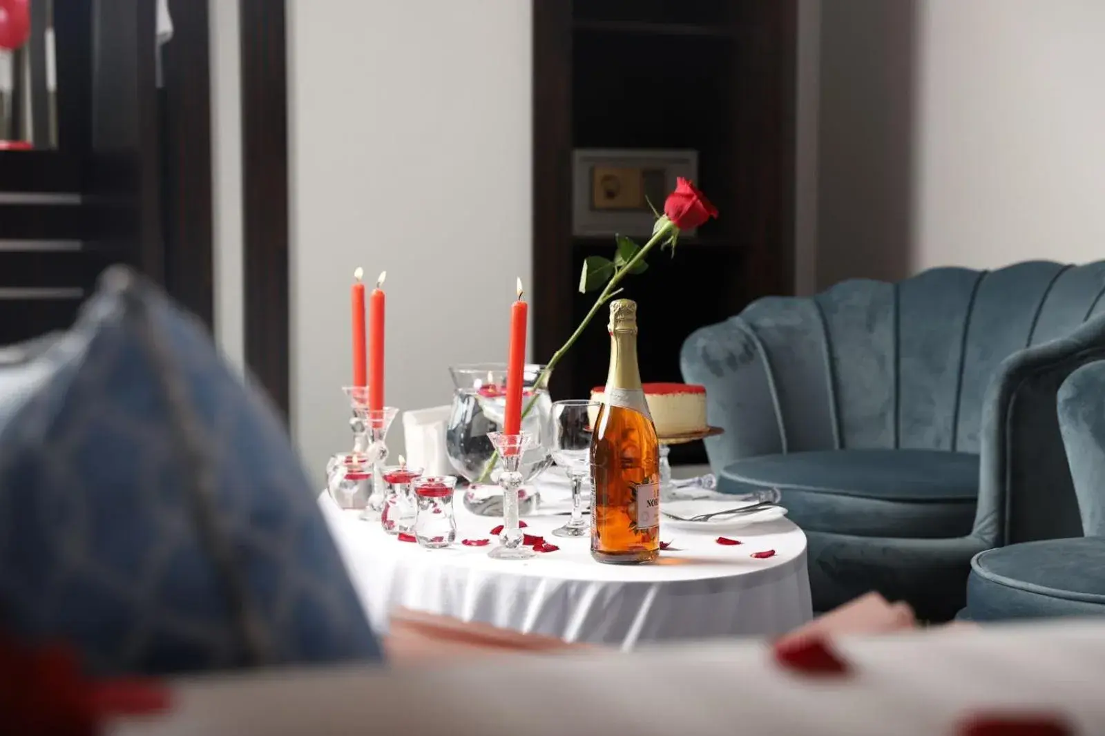 Food and drinks in Golden Bujari Bisha Food and drinks in Golden Bujari Bisha