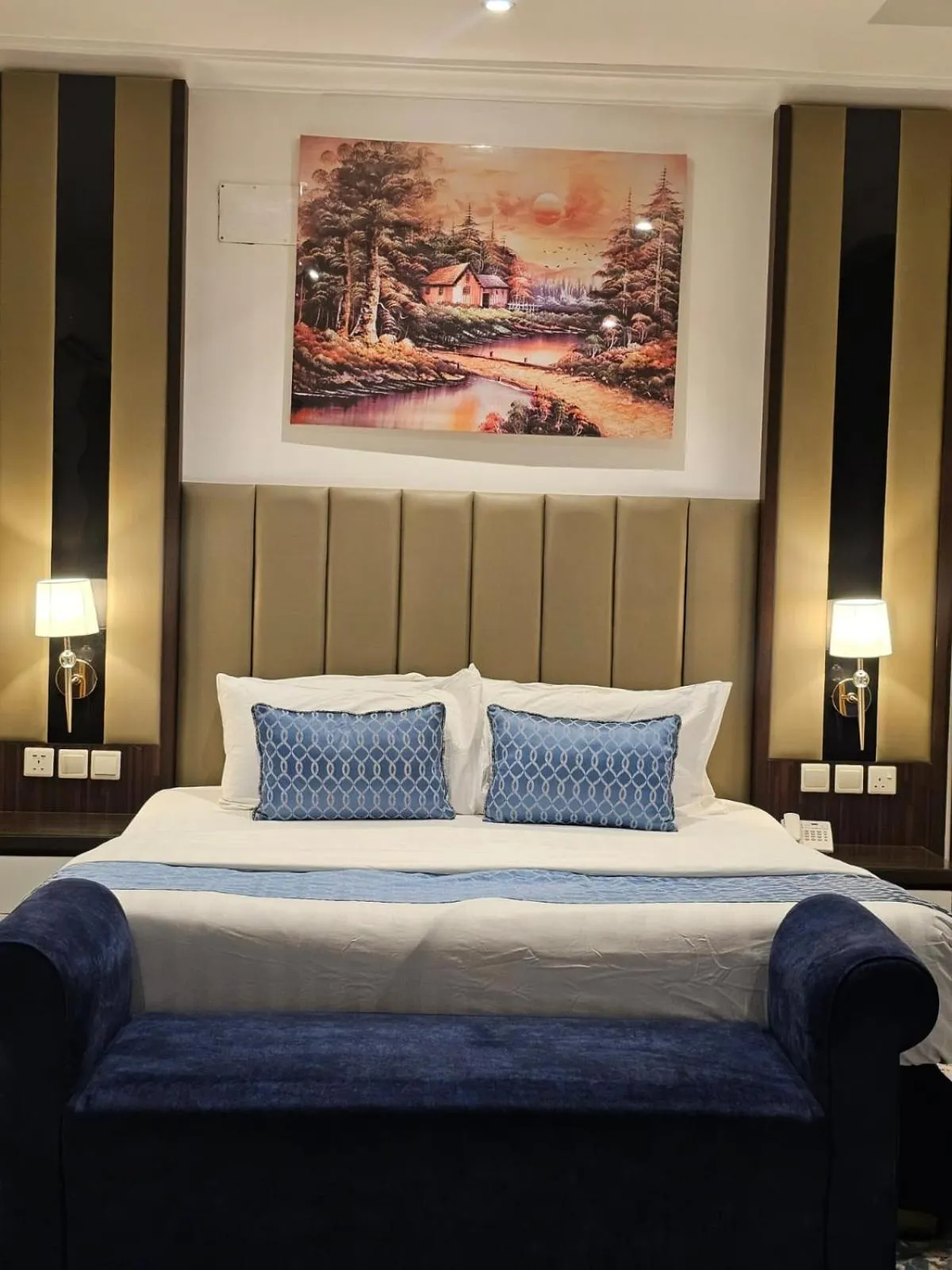 Photo of the whole room, Bed in Golden Bujari Bisha