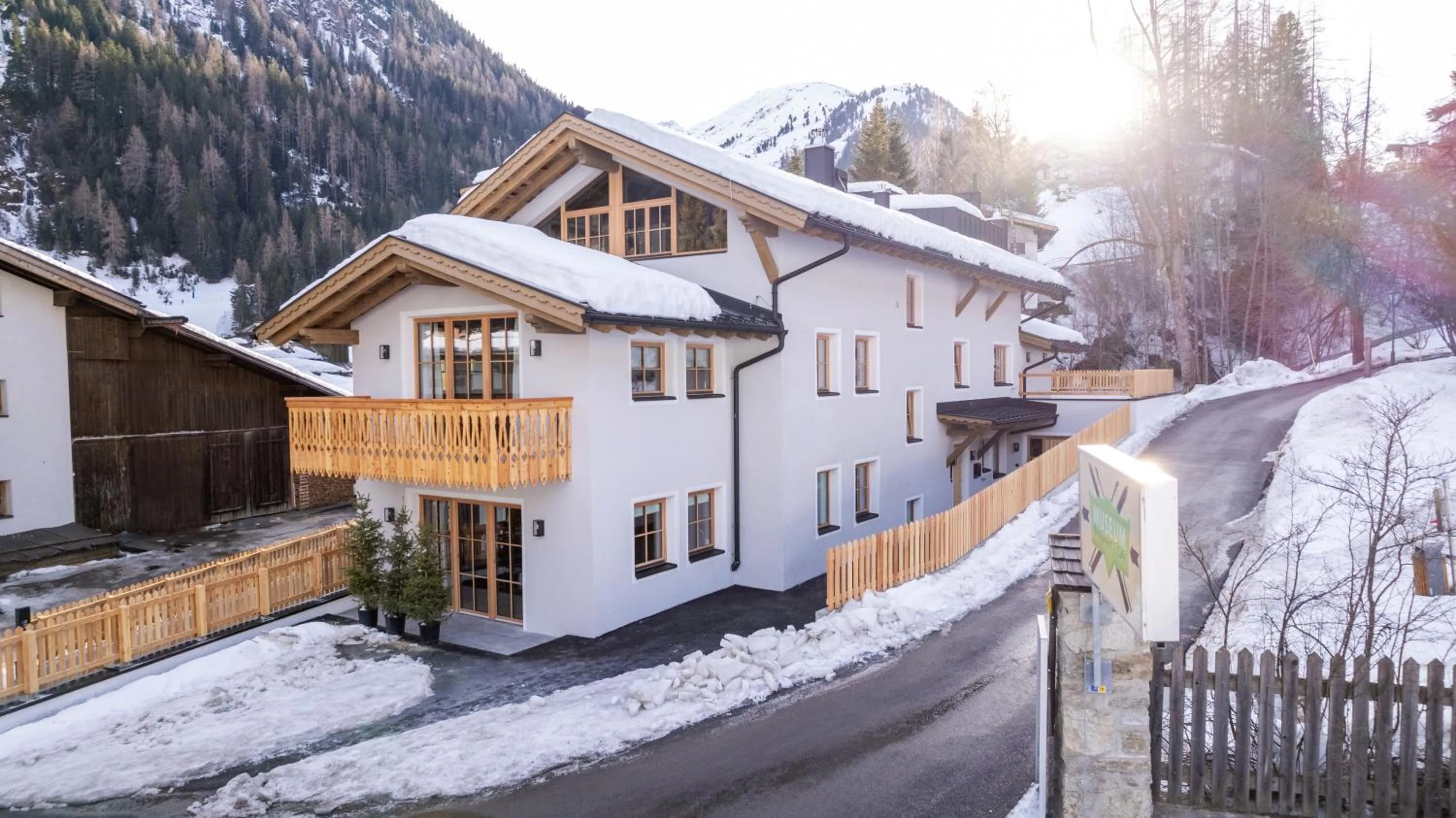 Property building in Chalet Marmotta CULM - Luxus Chalet Ski-In Ski-Out