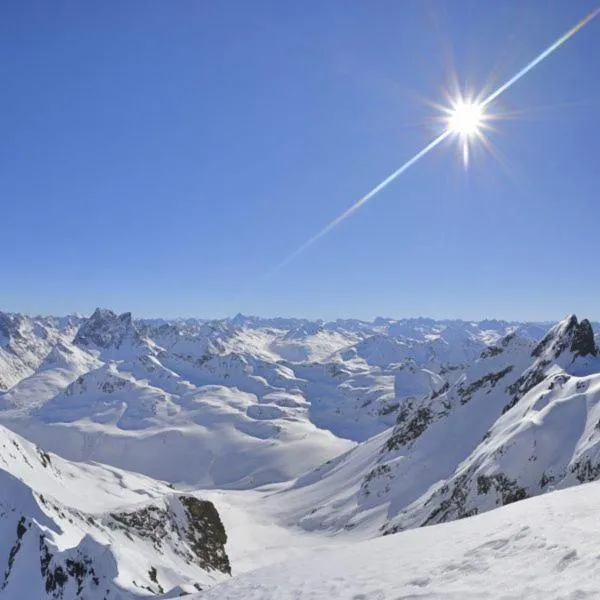Skiing in Chalet Marmotta CULM - Luxus Chalet Ski-In Ski-Out
