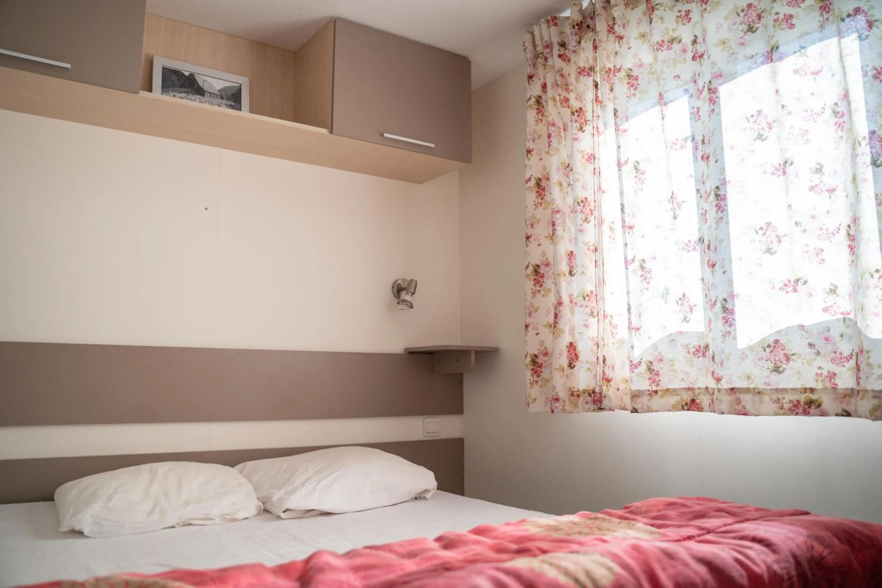 Bedroom, Bed in Camping écovillage Soleil du Pibeste