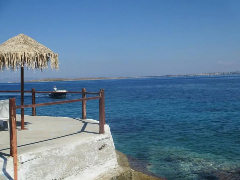 Area and facilities in Agistri Club Hotel