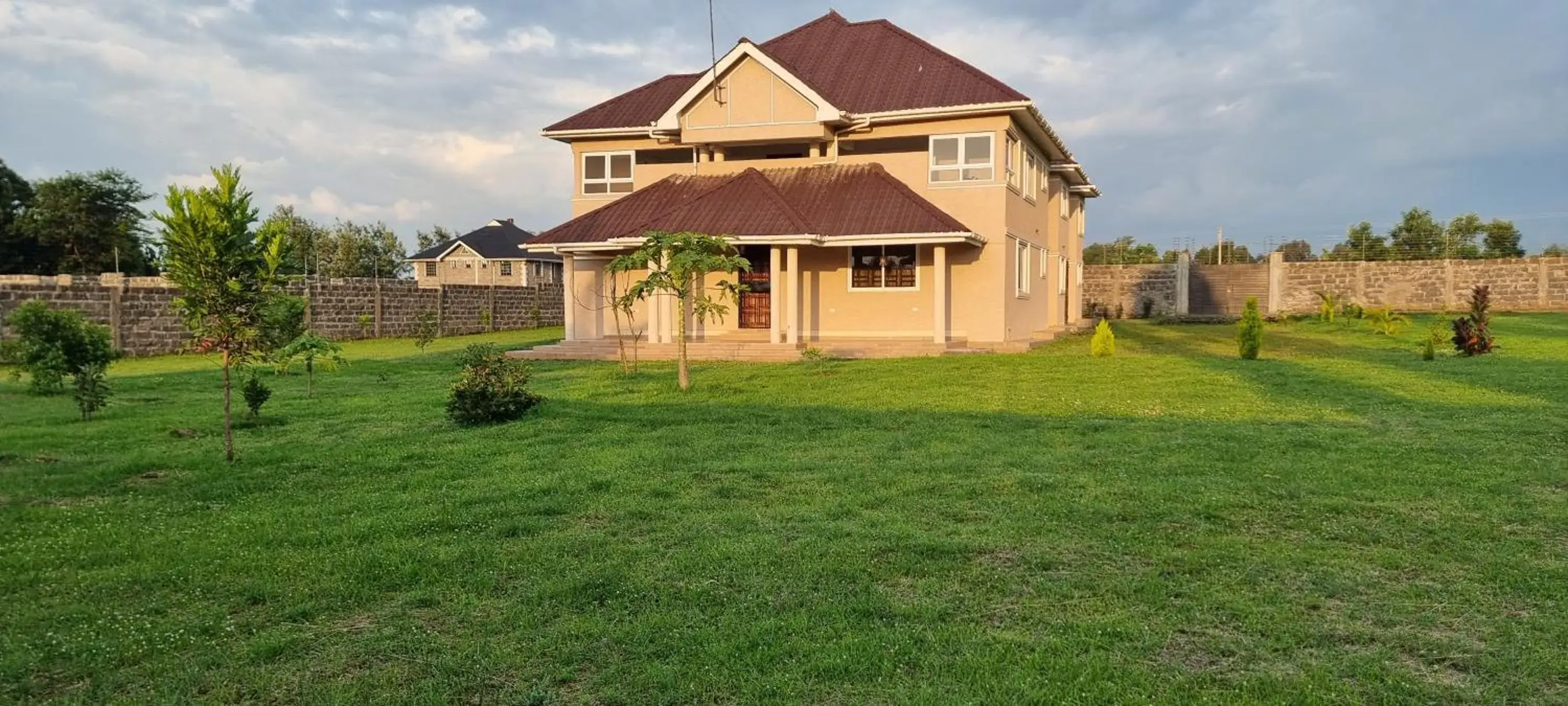 Property building in Casa Nadreya Home Property building in Casa Nadreya Home