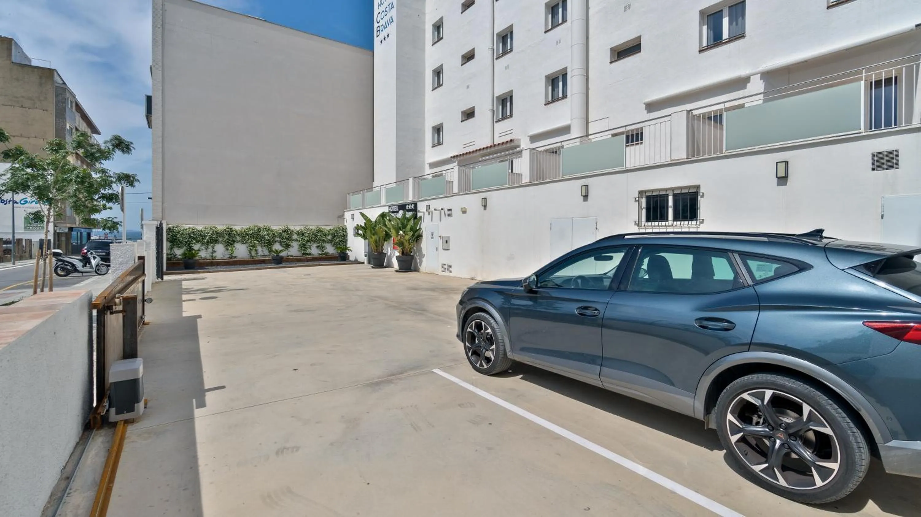 Facade/entrance in Hotel Costa Brava