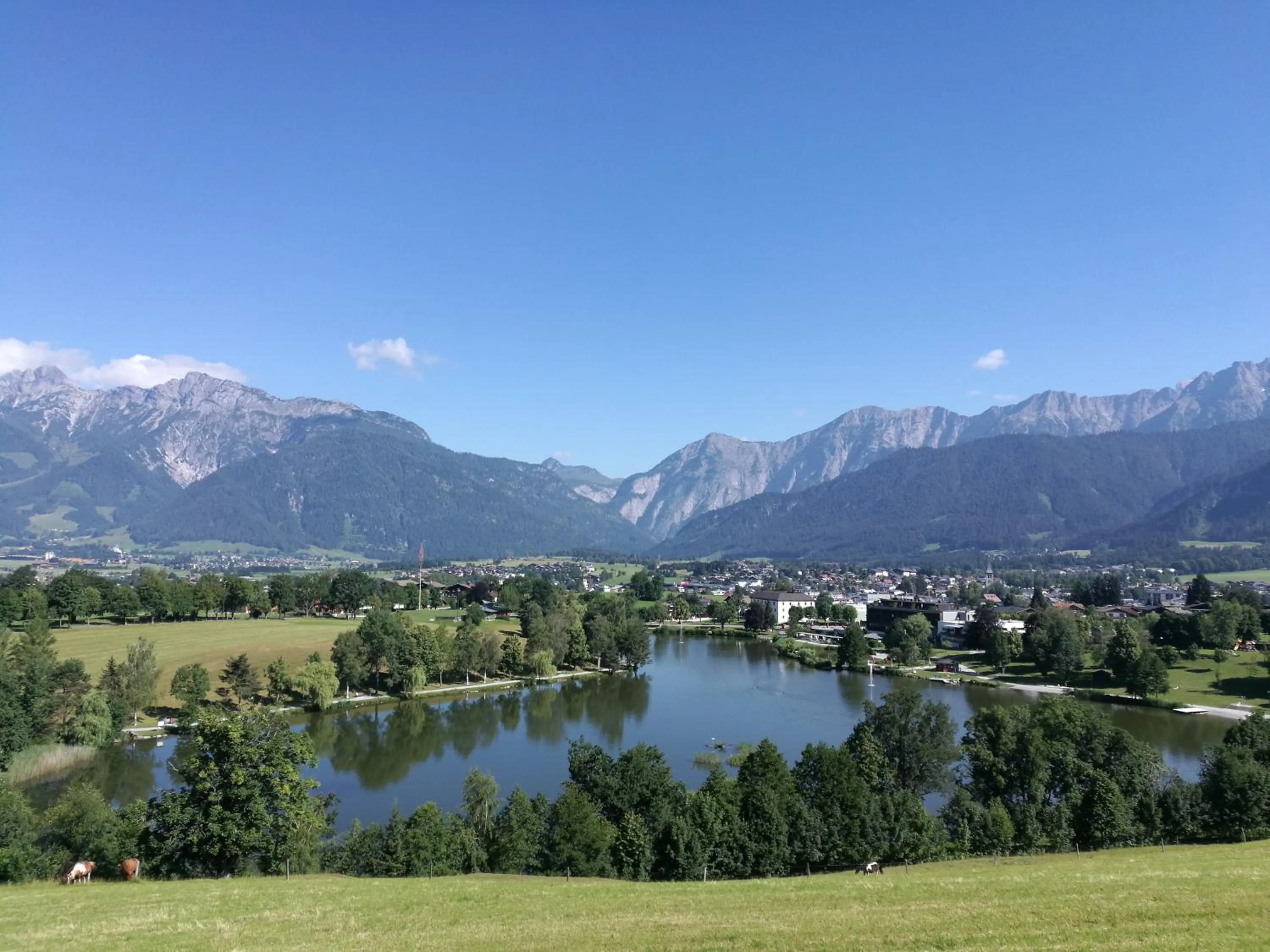 Nearby landmark in Loftwohnung mit Bergblick