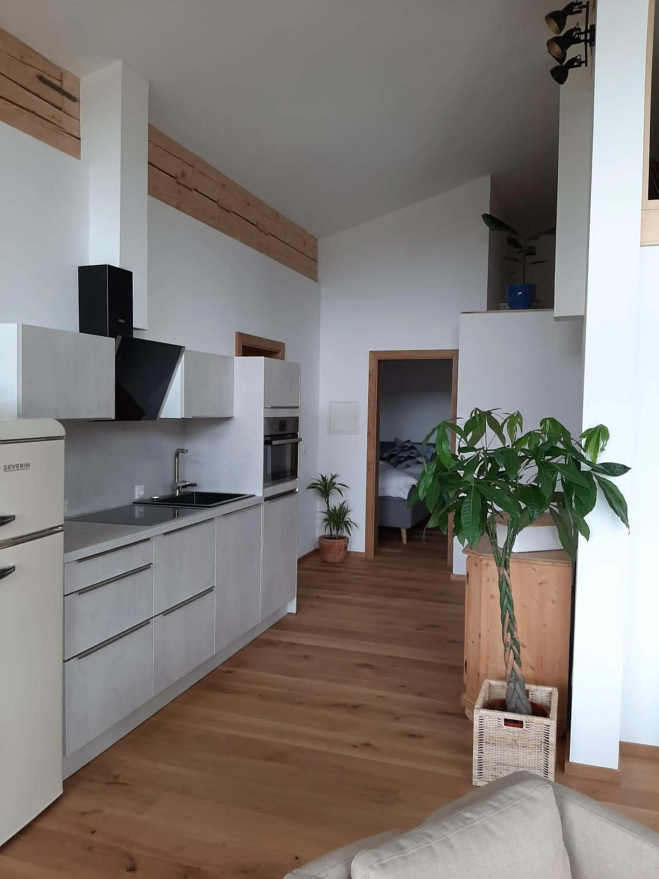 Kitchen or kitchenette in Loftwohnung mit Bergblick