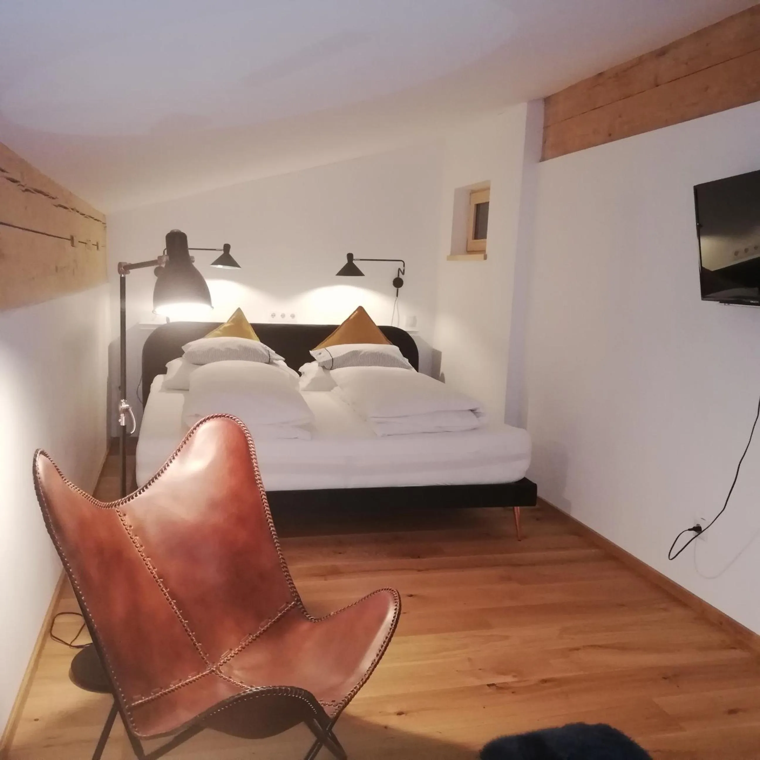 Bedroom, Bed in Loftwohnung mit Bergblick