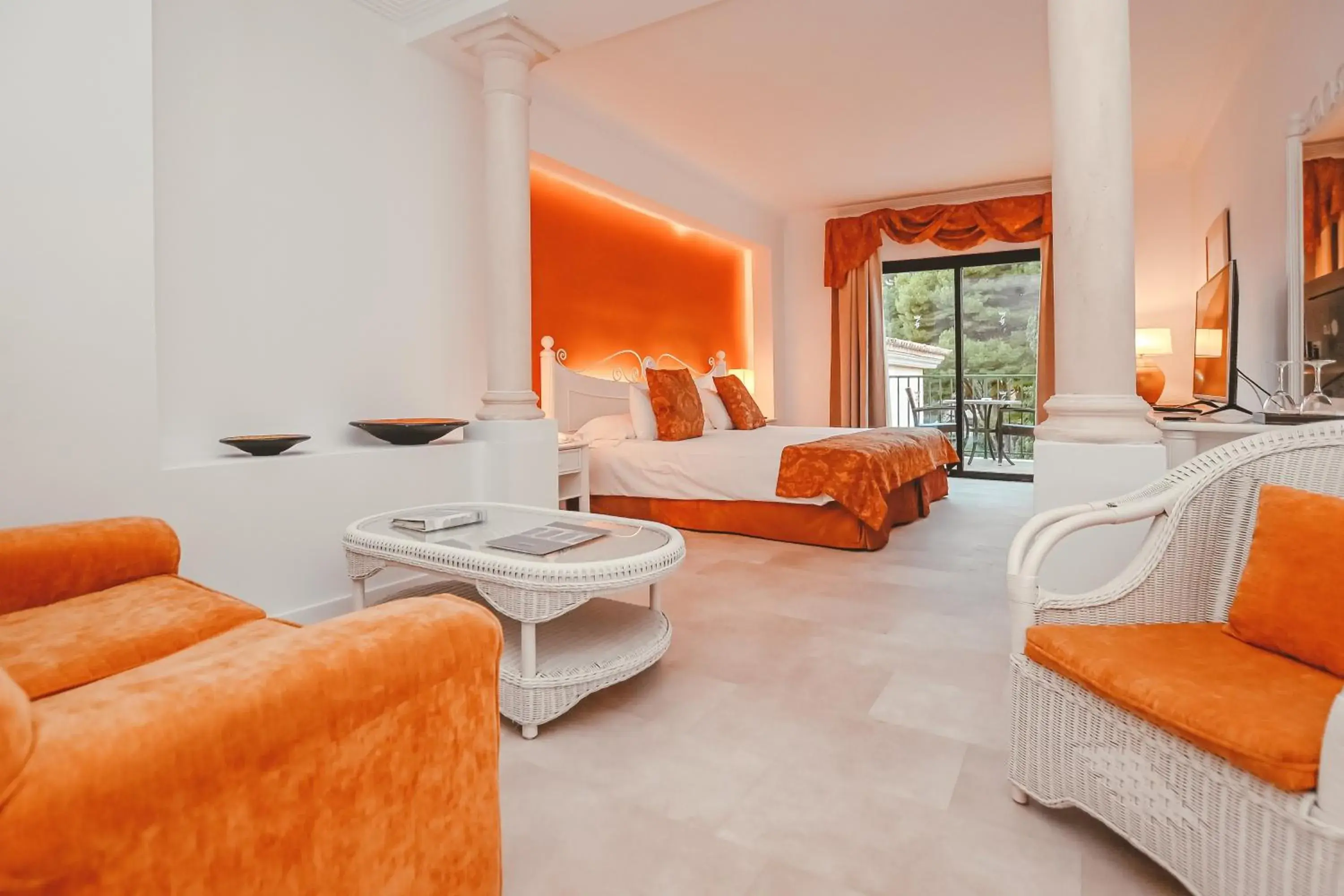 Junior Suite in Lago Garden Apart-Suites & Spa Hotel Junior Suite in Lago Garden Apart-Suites & Spa Hotel