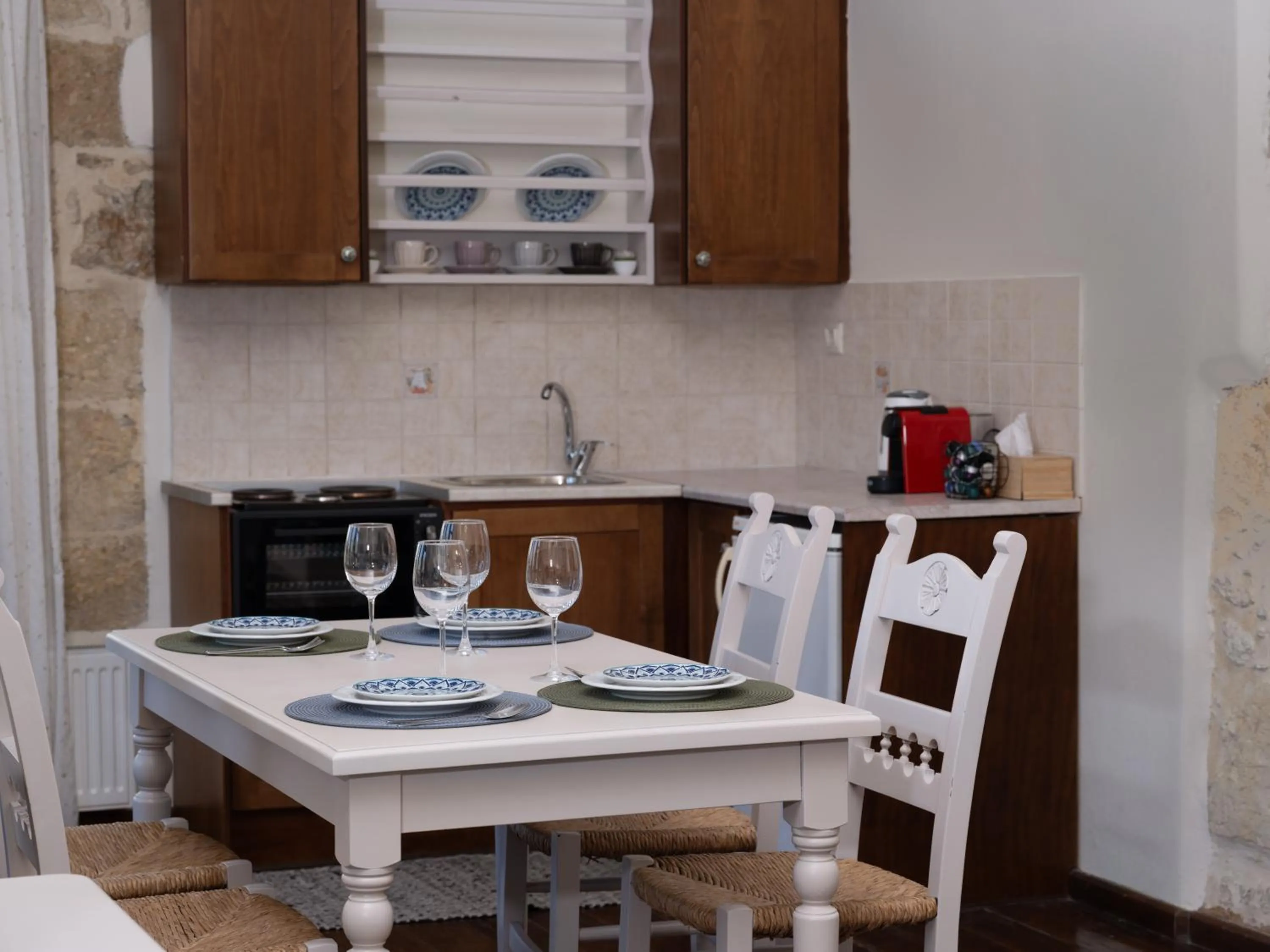 kitchen in Arhontiko Arhanes Suites