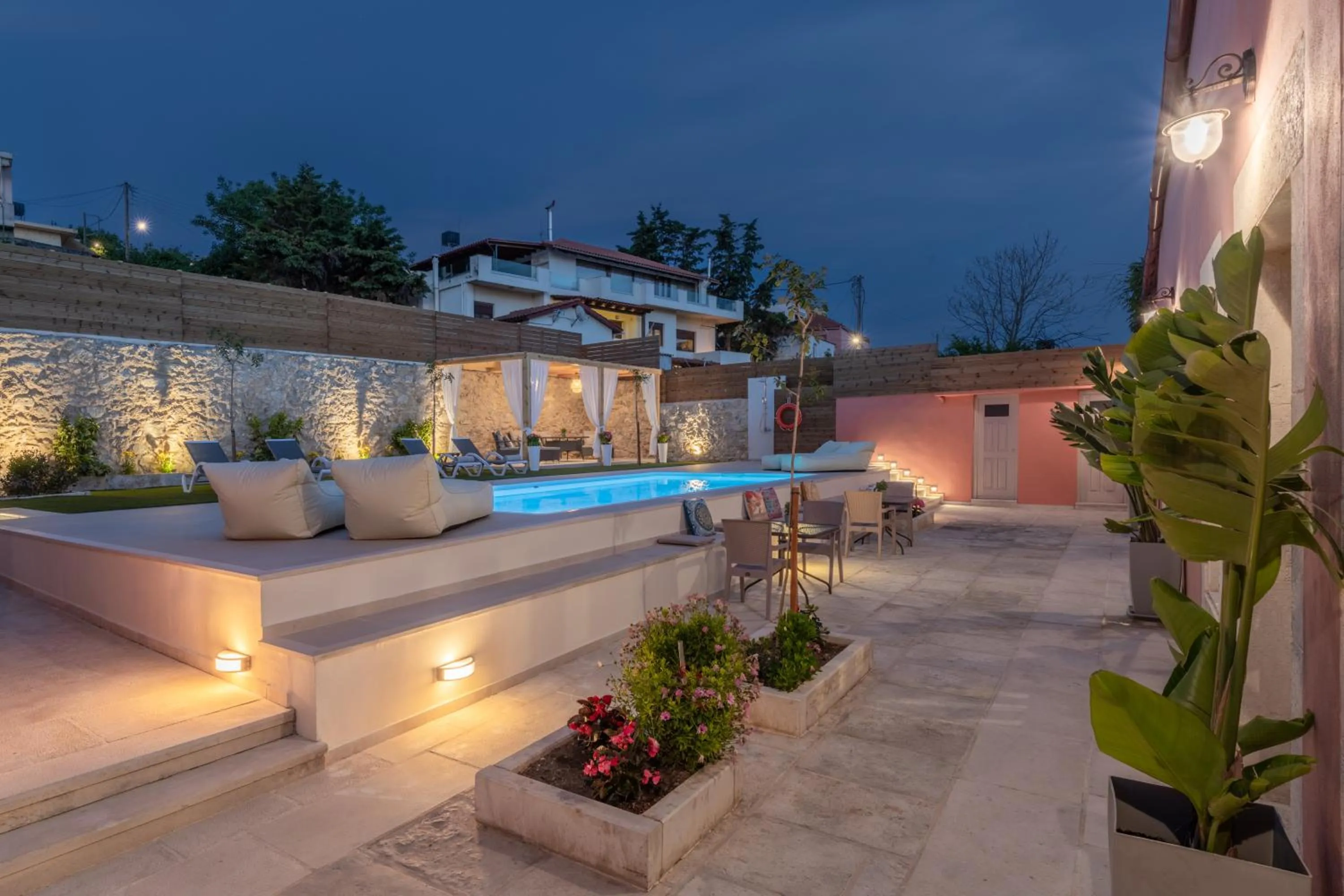 Arhontiko Arhanes Suites