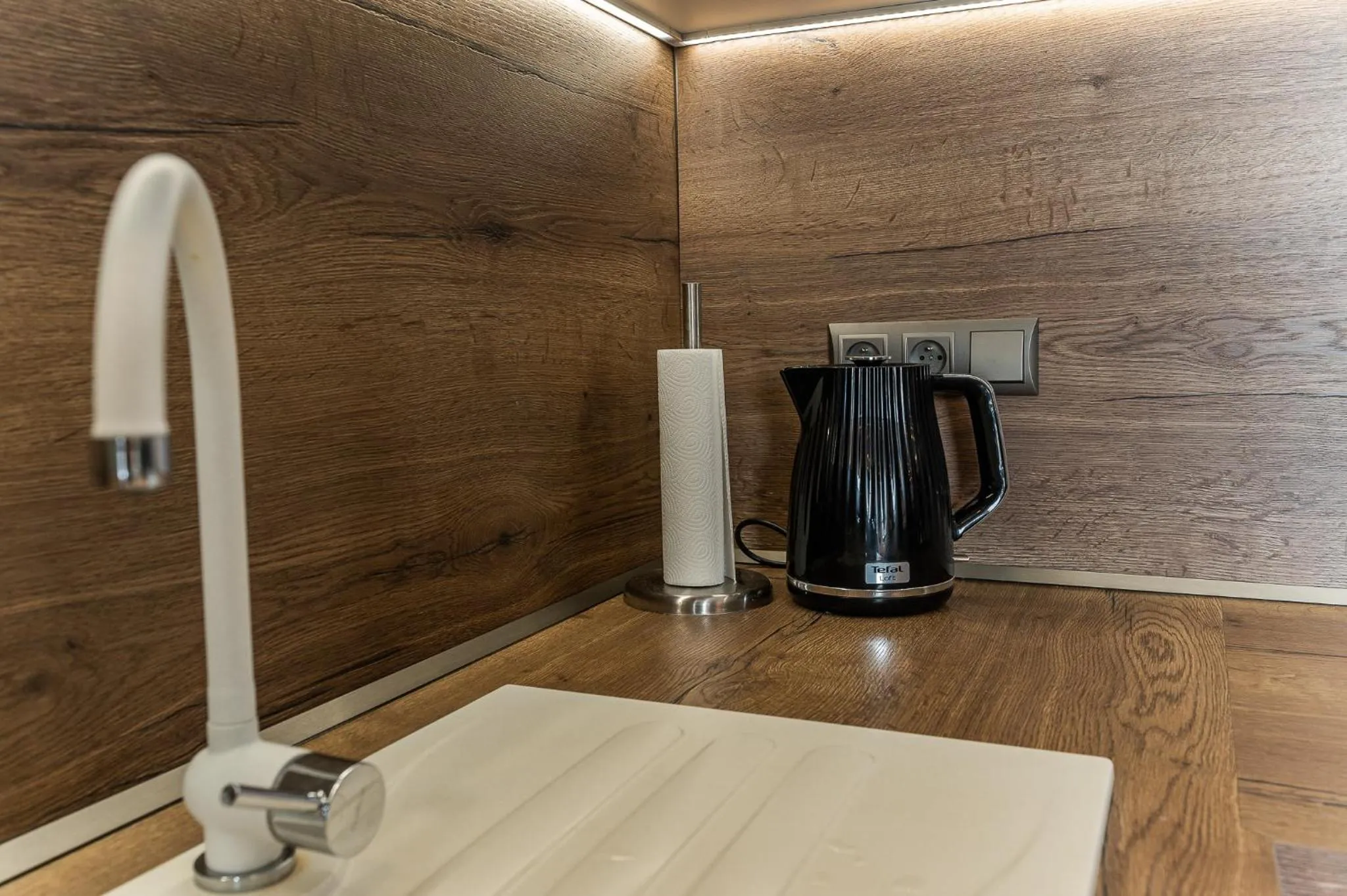 Coffee/tea facilities in New Spacious Apartment with City View
