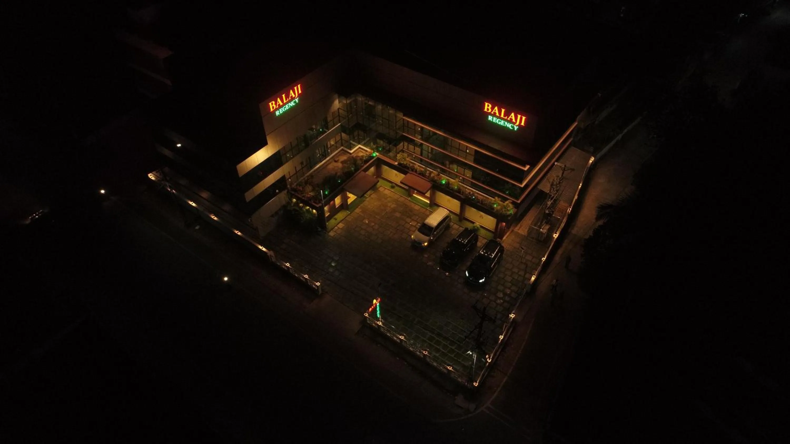 Night in Balaji Regency Kanhangad