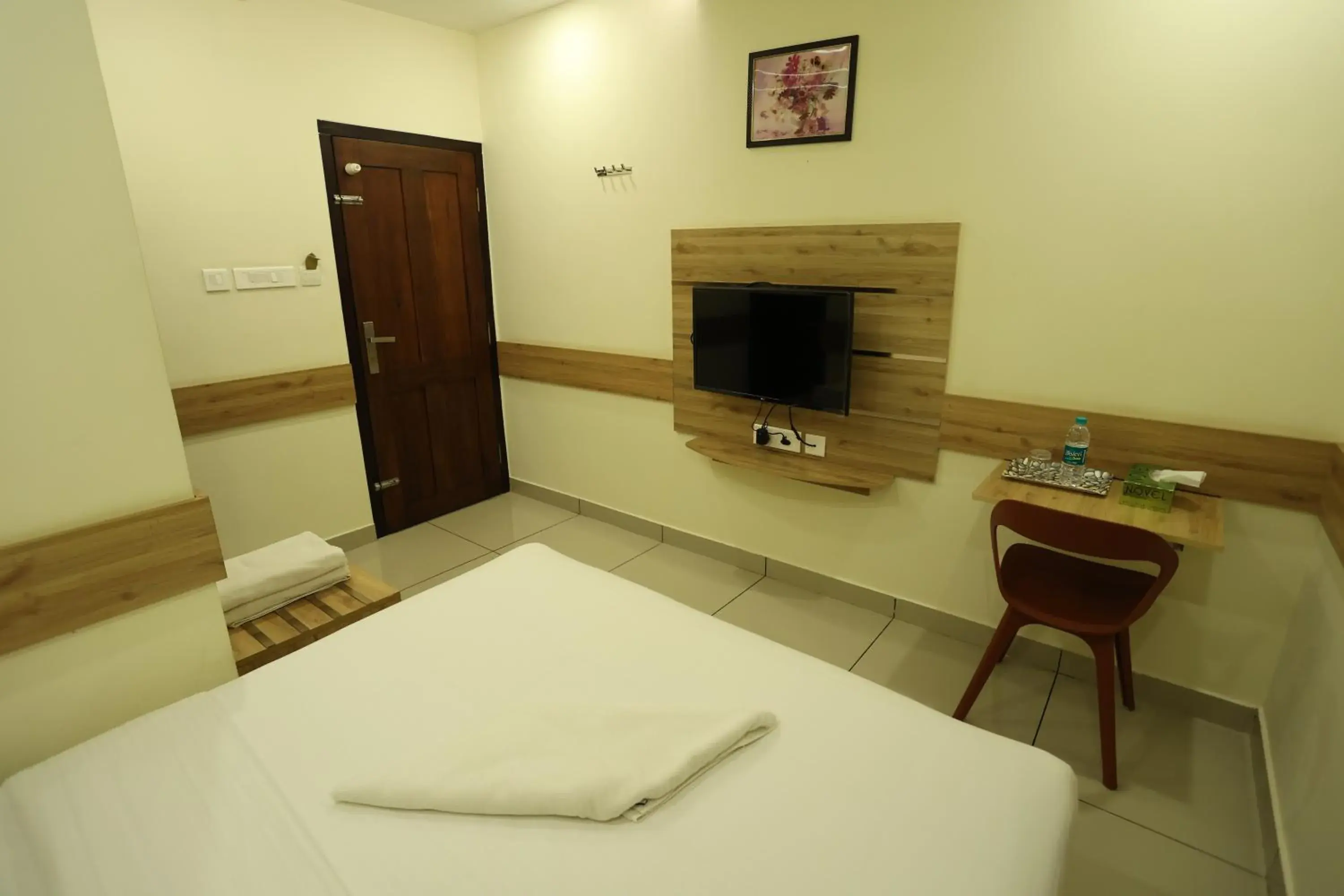 Bed in Balaji Regency Kanhangad Bed in Balaji Regency Kanhangad