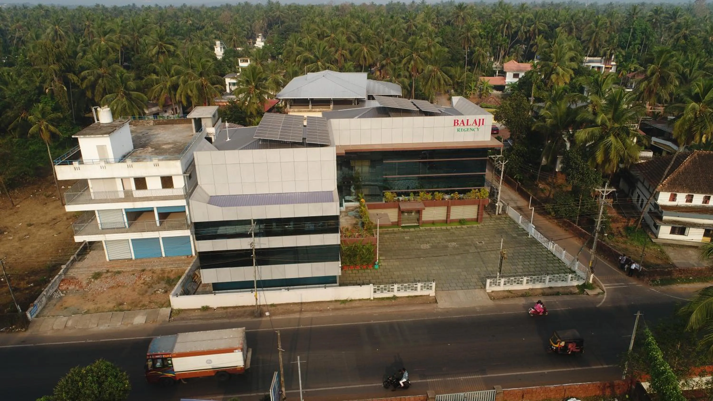 Street view in Balaji Regency Kanhangad