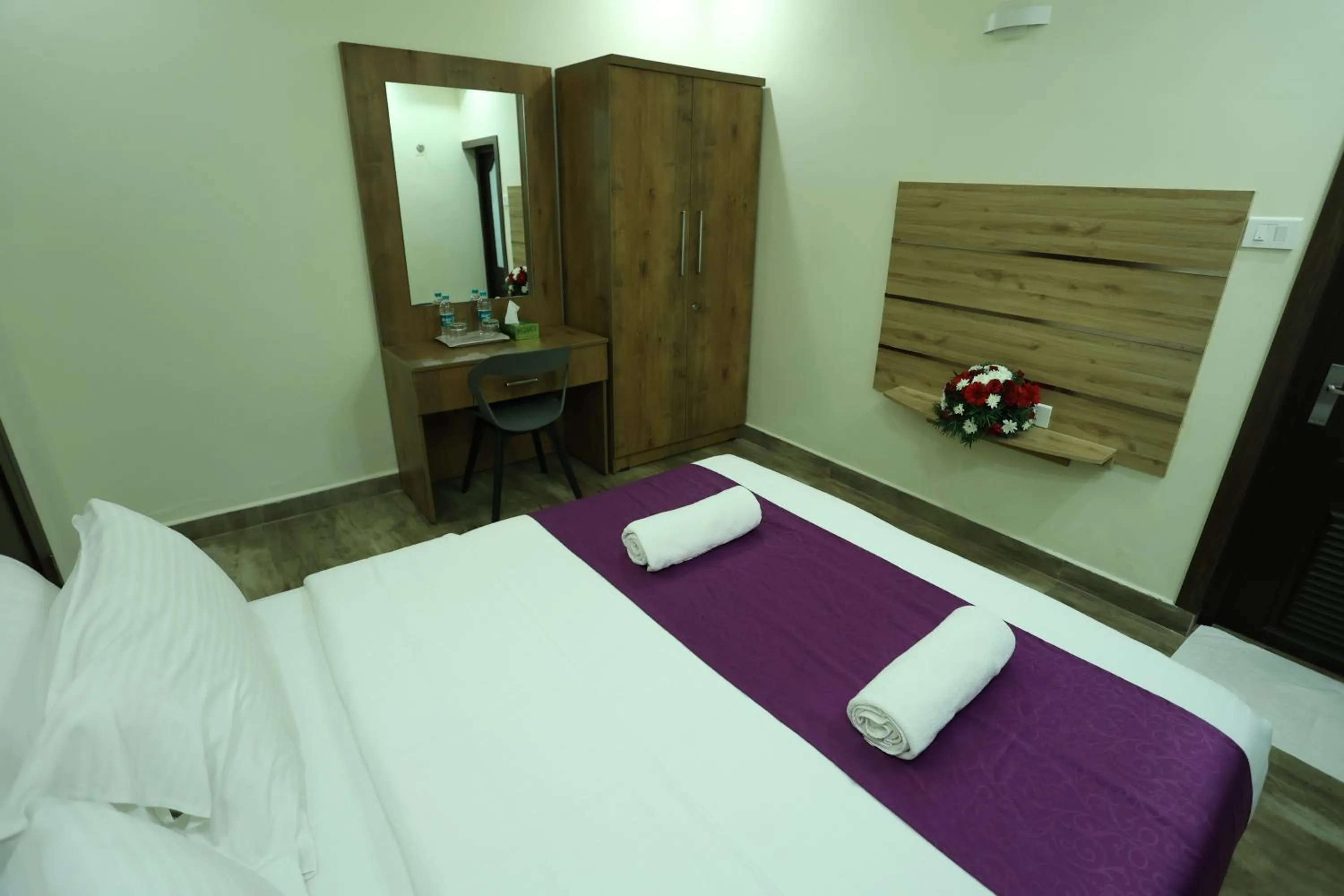 Bed in Balaji Regency Kanhangad