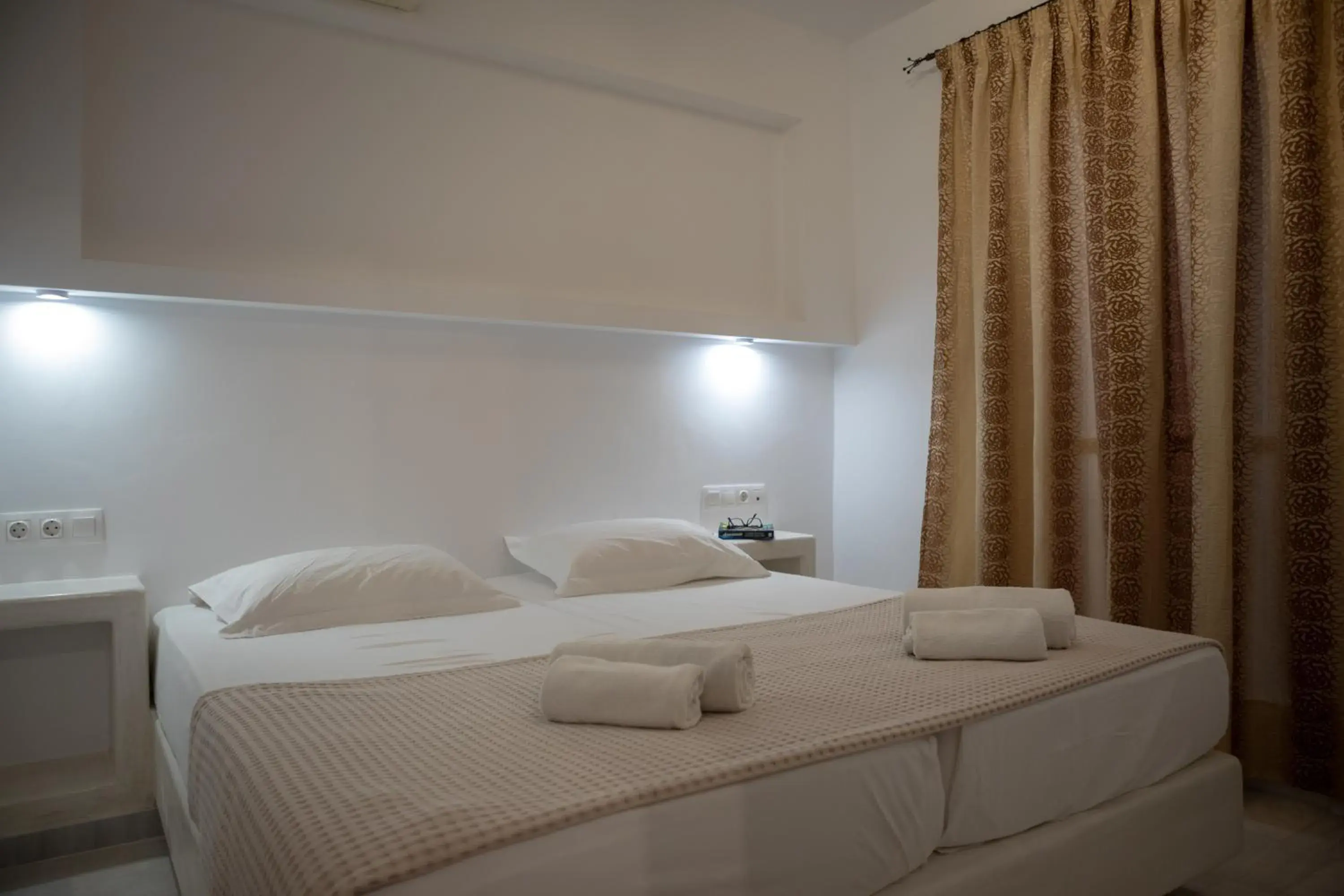 Quadruple Room in Aphrodite Hotel & Apartments Quadruple Room in Aphrodite Hotel & Apartments
