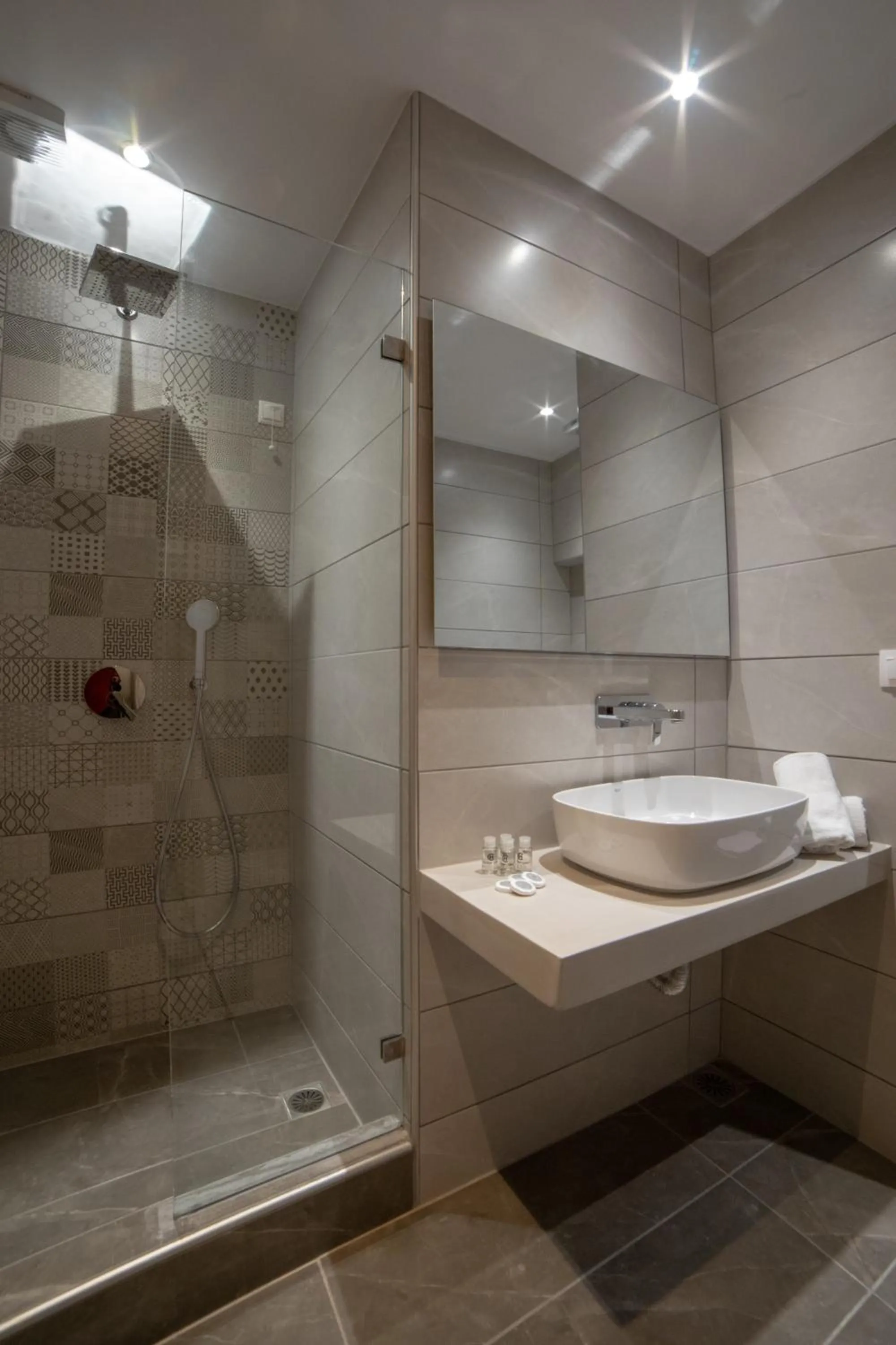 Bathroom in Aphrodite Hotel & Apartments