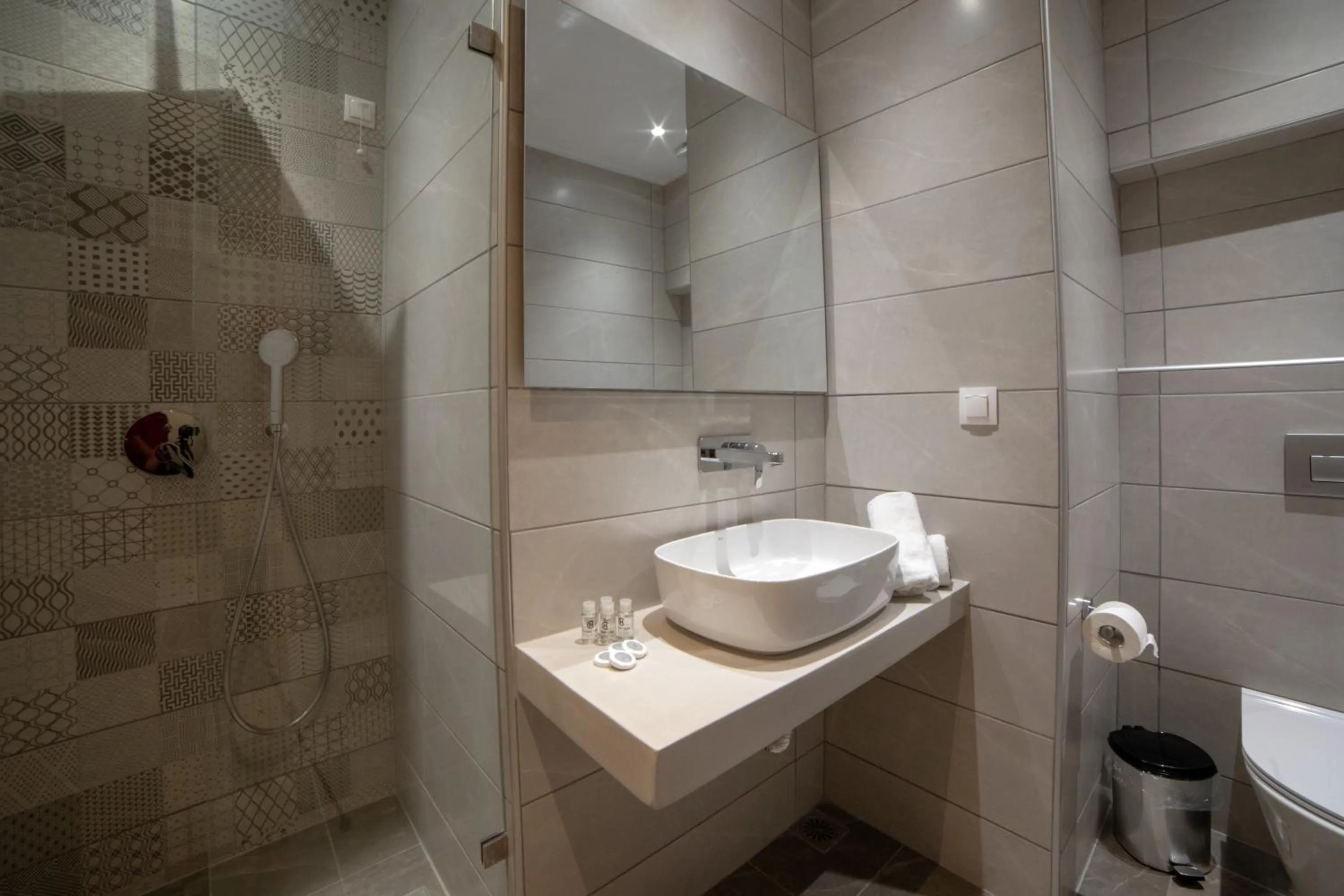 Toilet in Aphrodite Hotel & Apartments