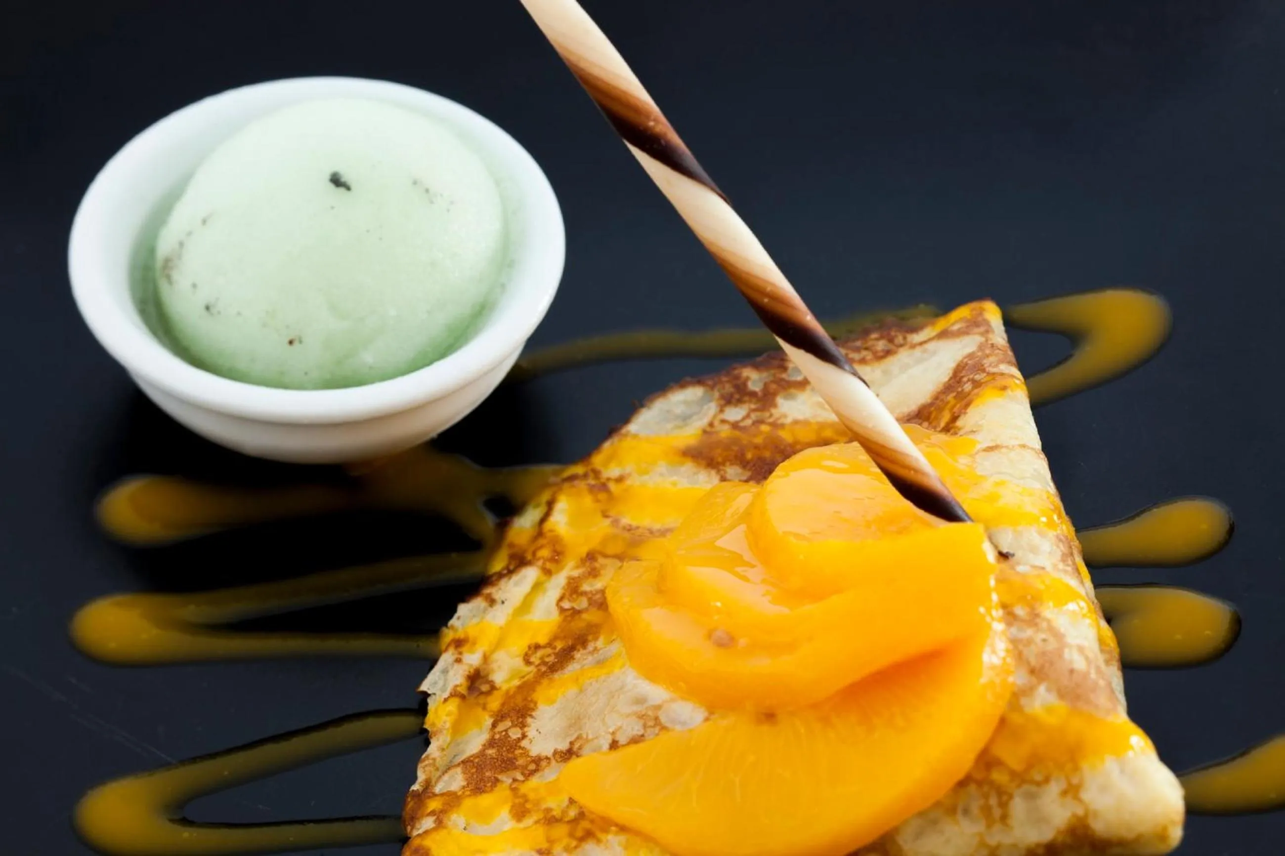 Food and drinks in Hotel Royal Plaza