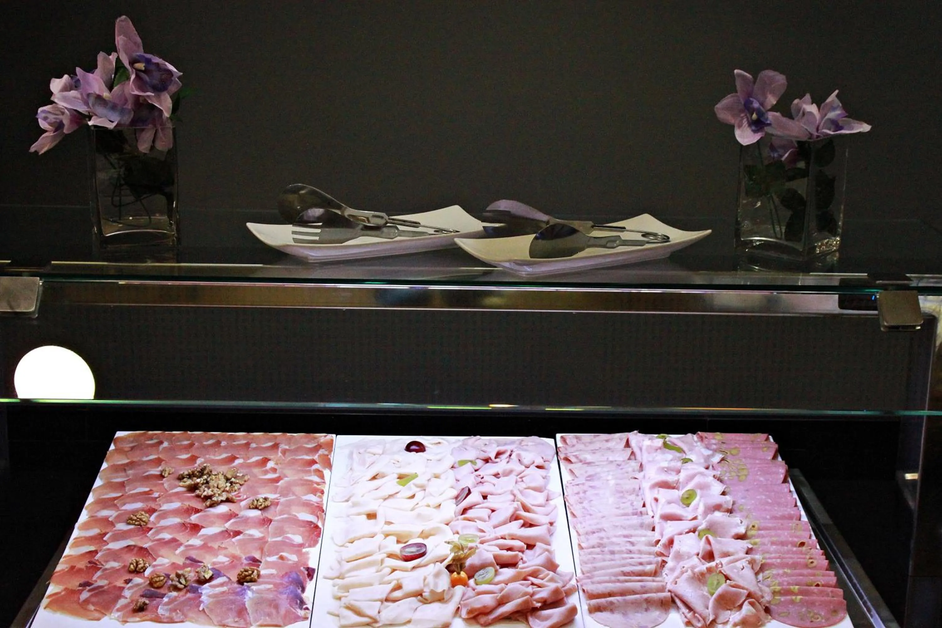 Buffet breakfast in DWO Urban Granada