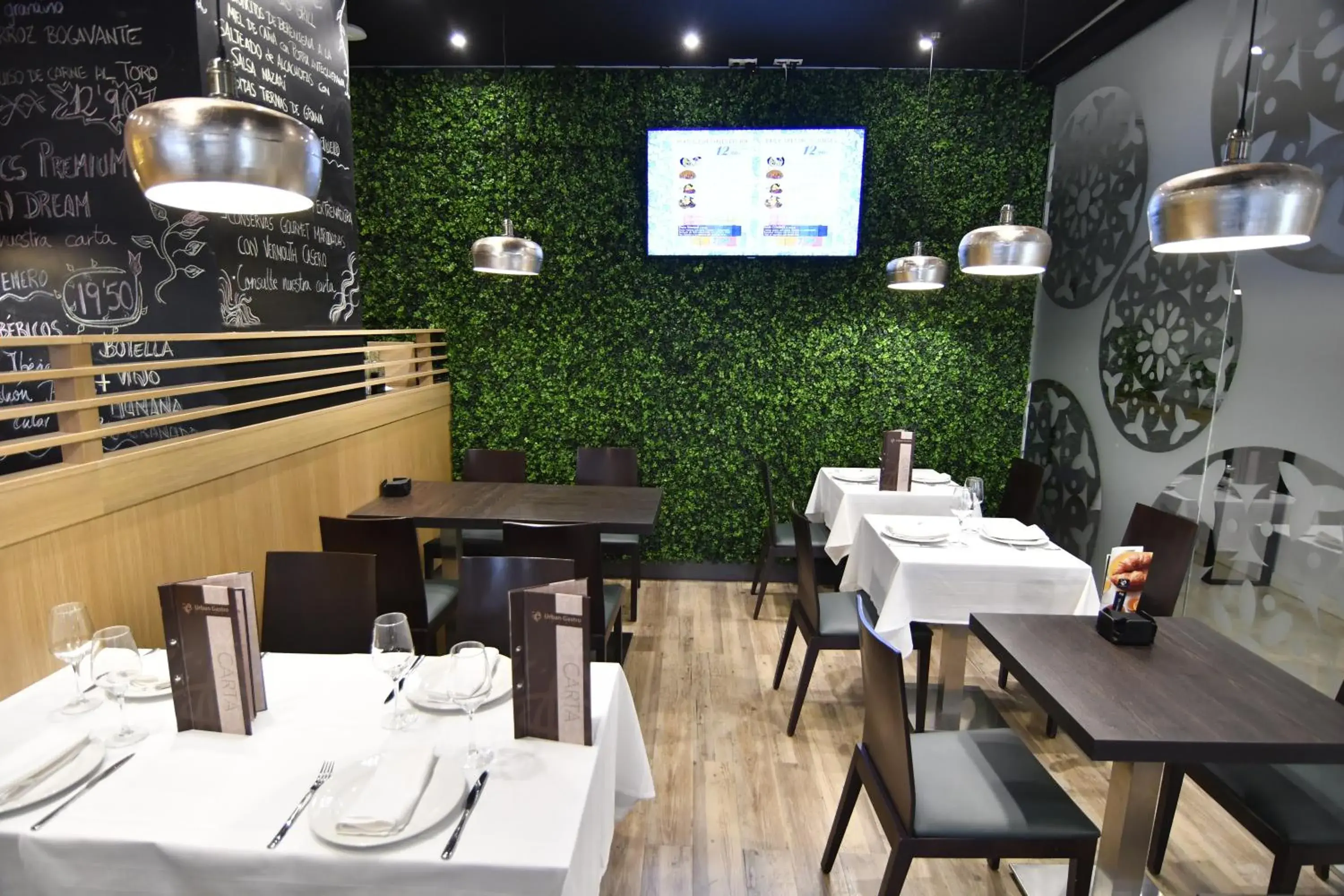 Restaurant/places to eat in DWO Urban Granada Restaurant/places to eat in DWO Urban Granada