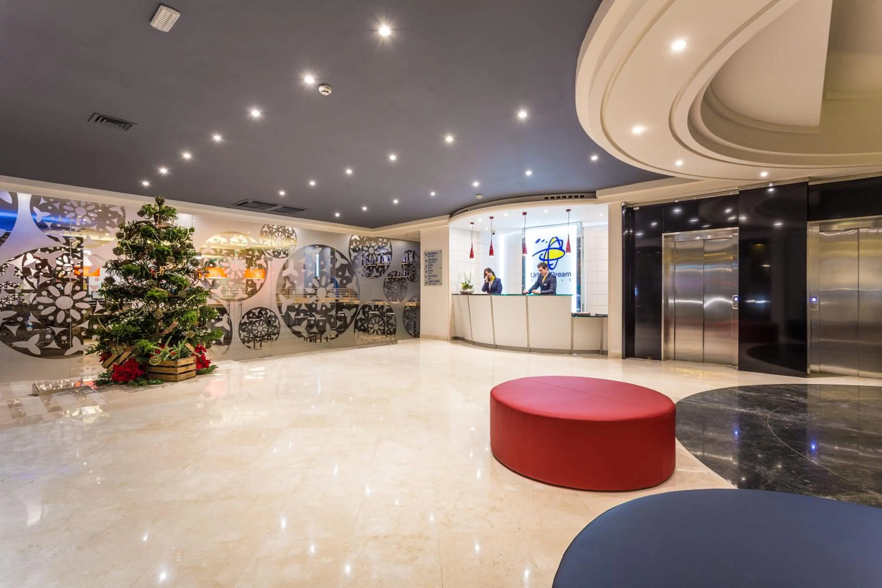 Lobby or reception in DWO Urban Granada