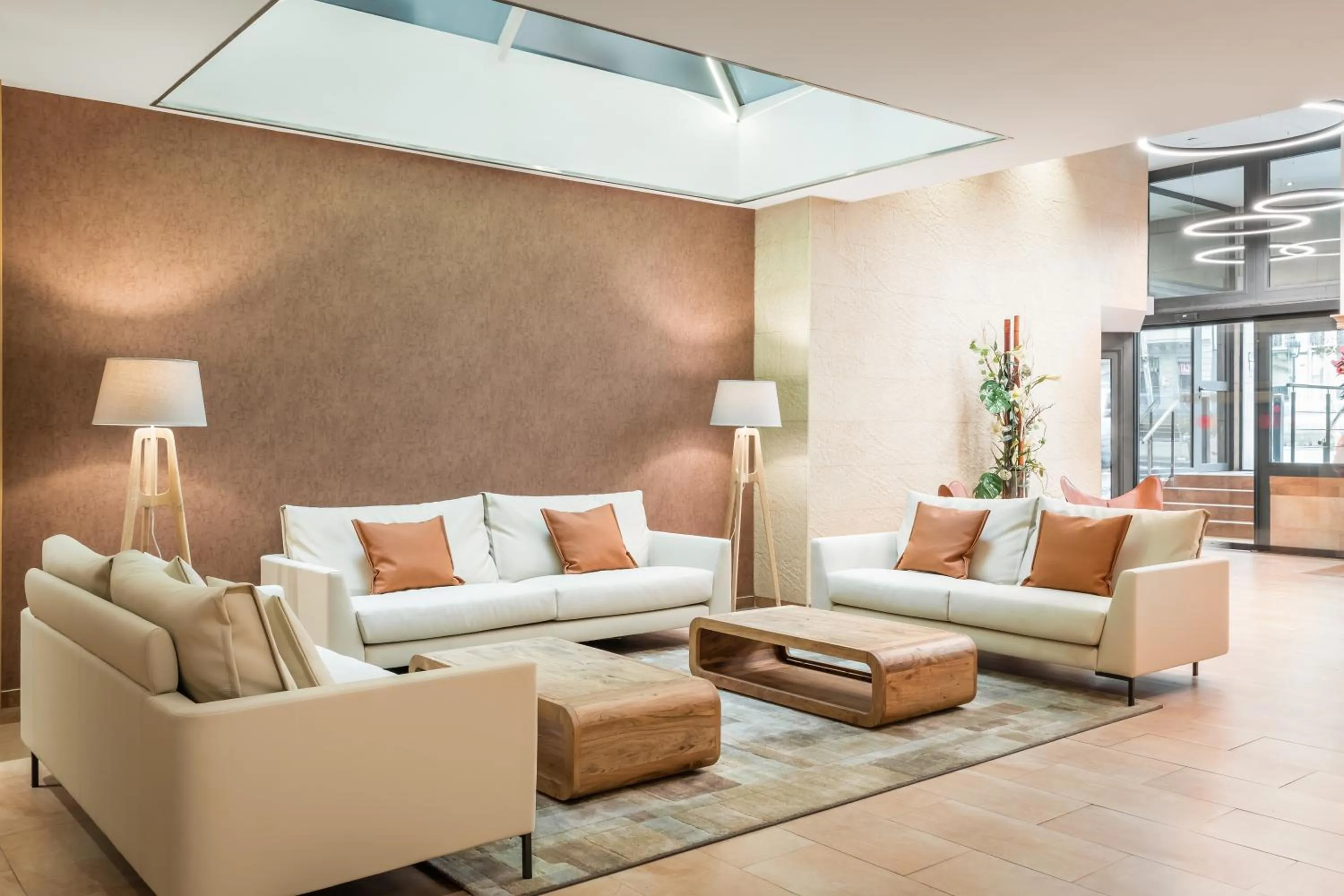 Lobby or reception in Petit Palace Eixample