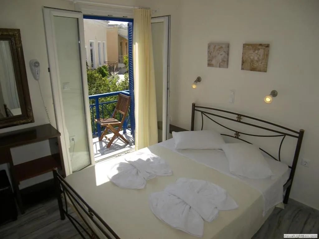 Bed in Captain Manolis