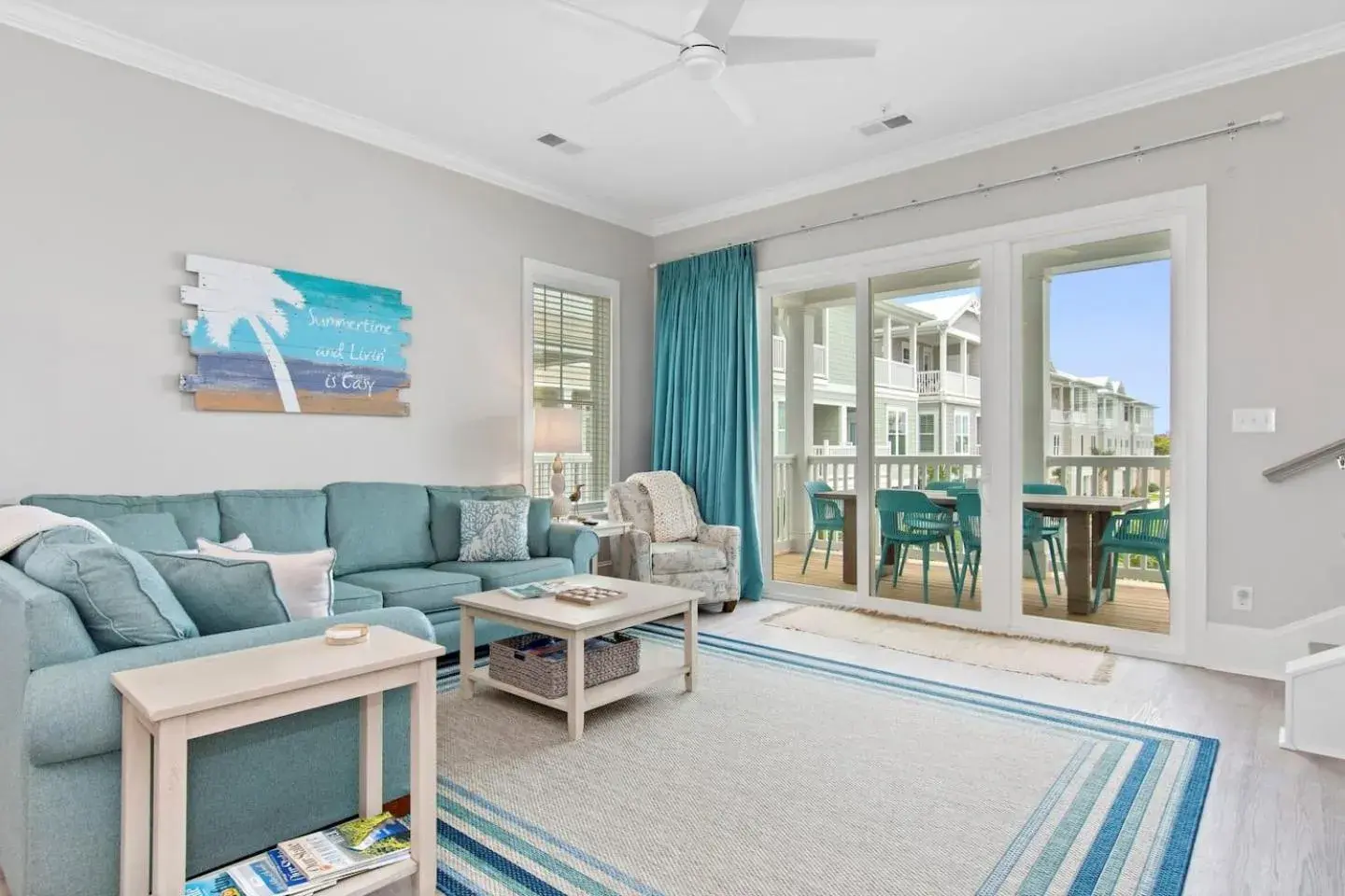 Three-Bedroom Townhouse in Luxury Beach Condo 5 Min Walk to Beach & Shops! Three-Bedroom Townhouse in Luxury Beach Condo 5 Min Walk to Beach & Shops!