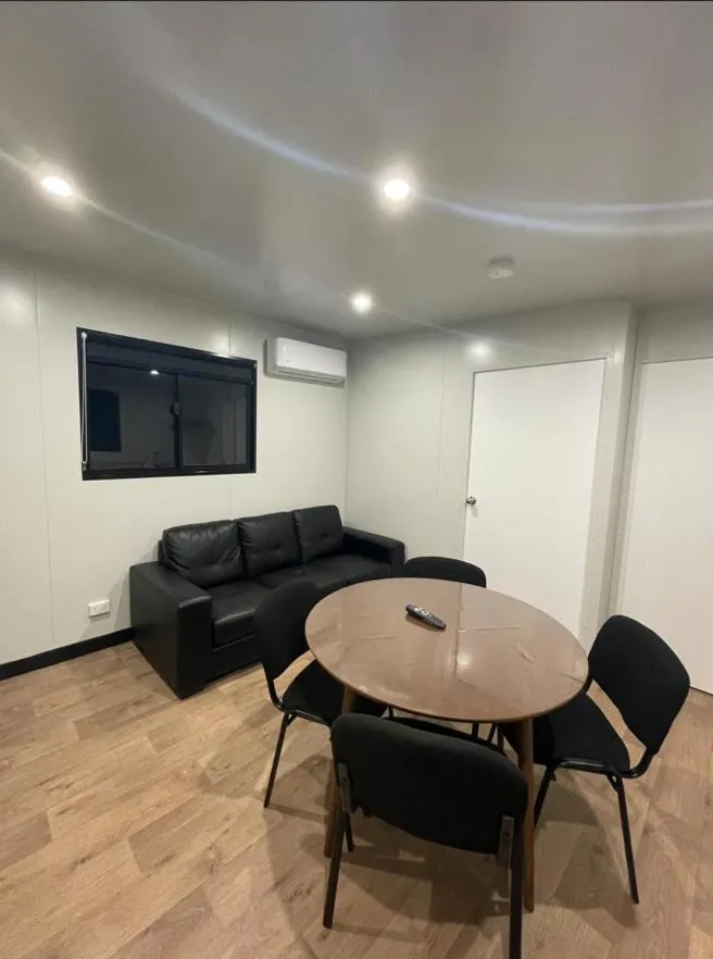 Deluxe Family Cabin in Horseshoe Tourist Park