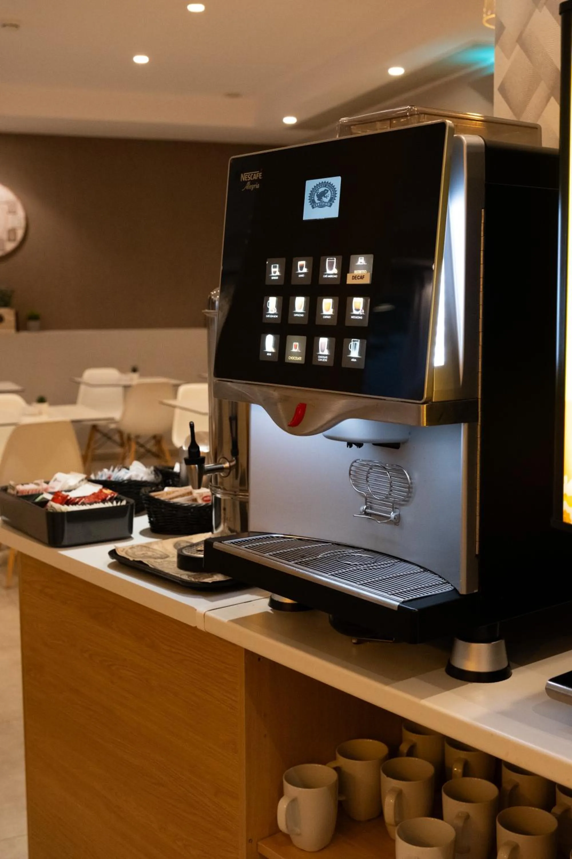 Coffee/tea facilities in Hotel Puerta del Mar - Adults Recommended