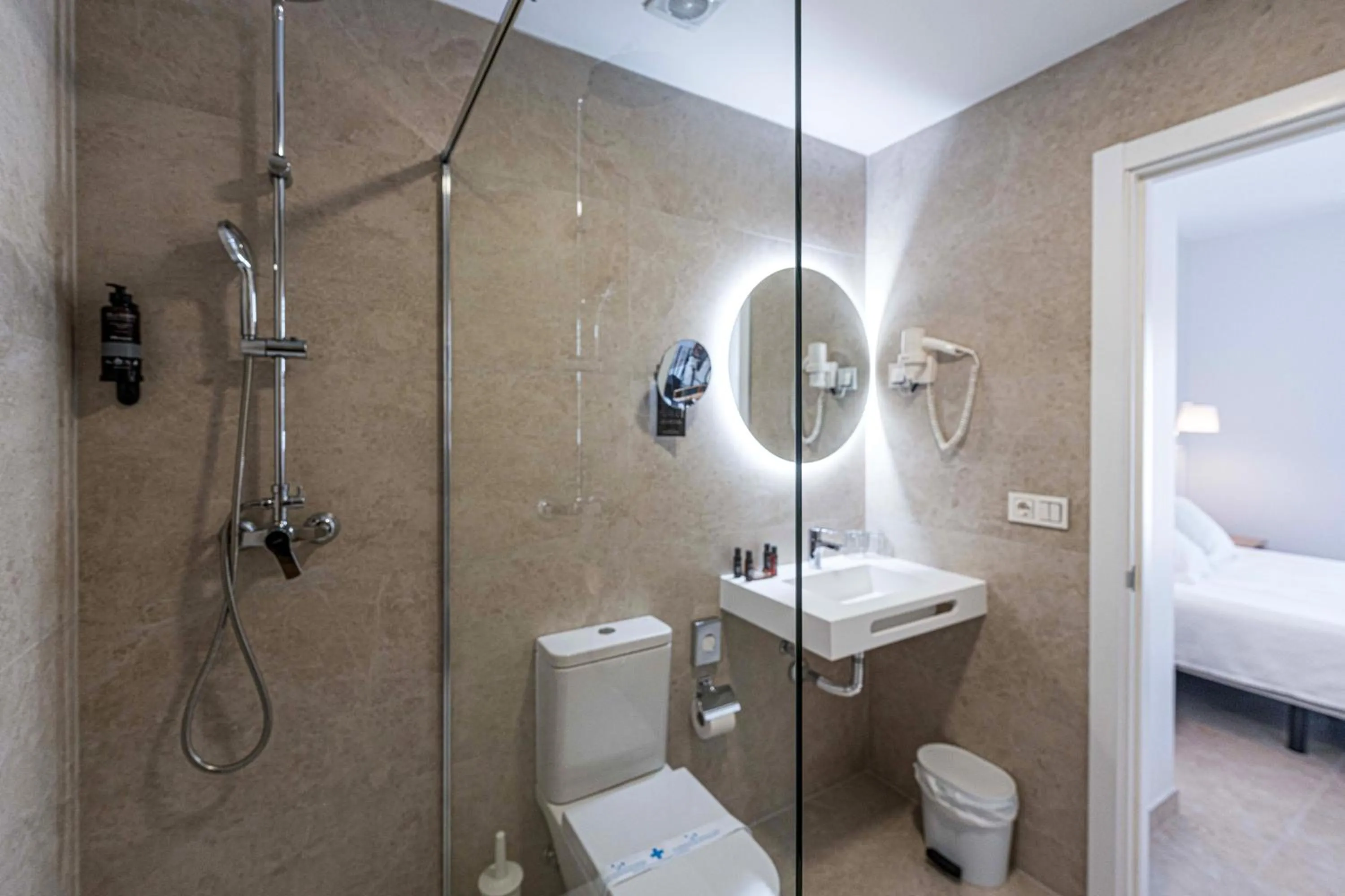 Bathroom in Hotel Puerta del Mar - Adults Recommended