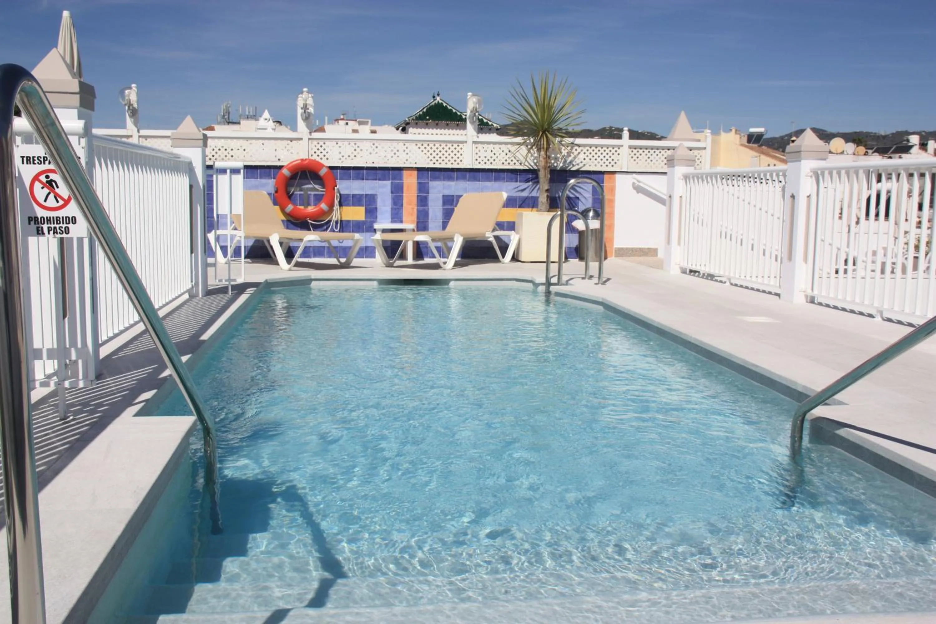 Swimming pool in Hotel Puerta del Mar - Adults Recommended