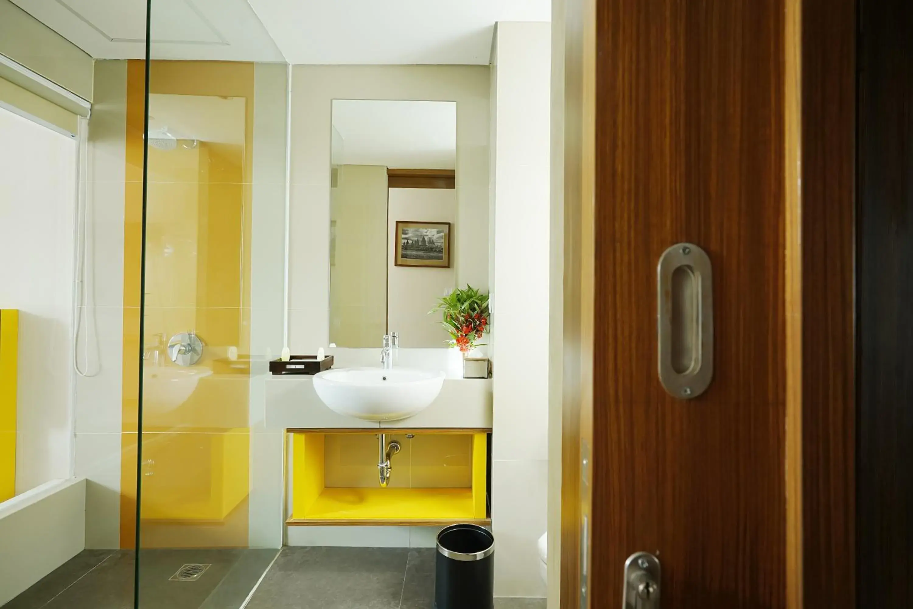 Property building in Ramada by Wyndham Yogyakarta Property building in Ramada by Wyndham Yogyakarta