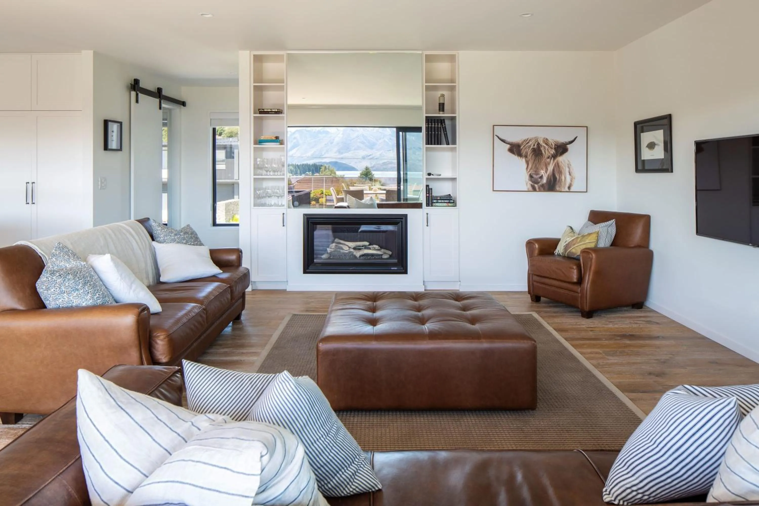 Waimaori Views Entire Home