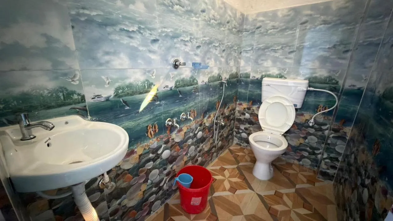 Toilet in Tapama Resort Bakkhali