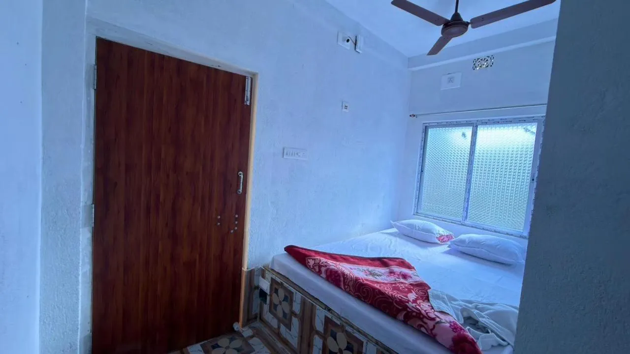 Bed in Tapama Resort Bakkhali